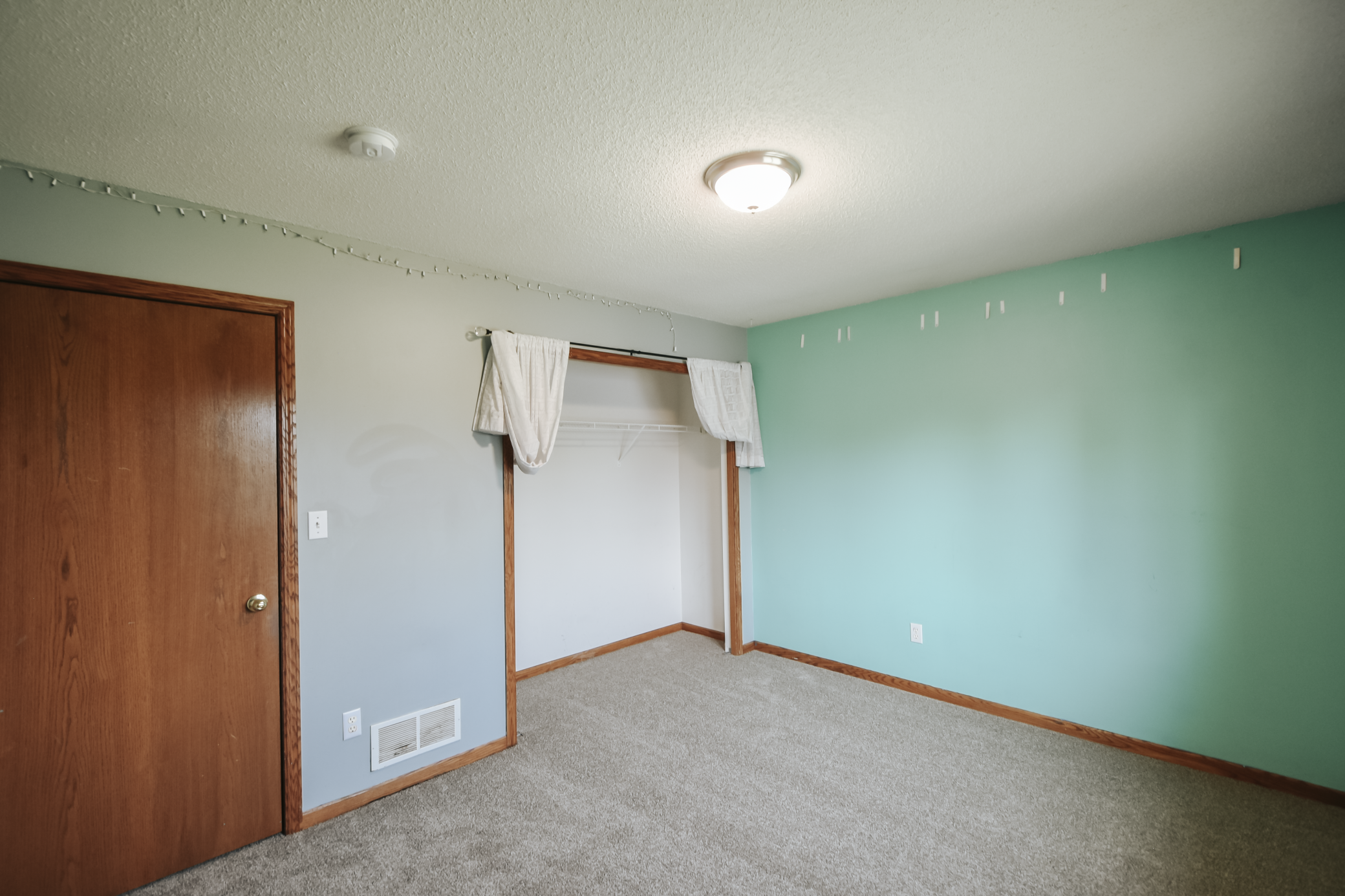 1002 W 2nd Street Property Photo 16