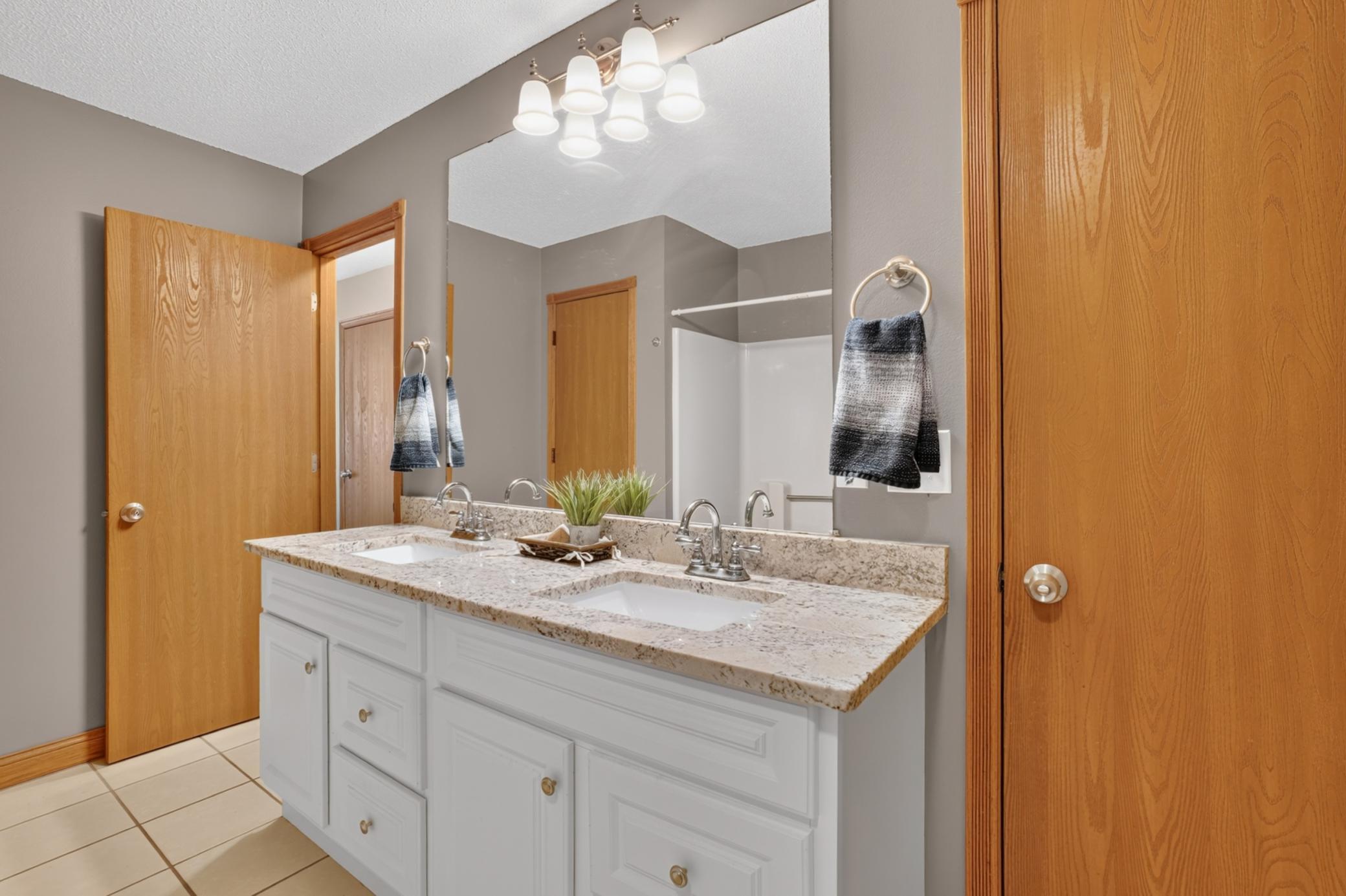 15785 Hannover Path Property Photo 20