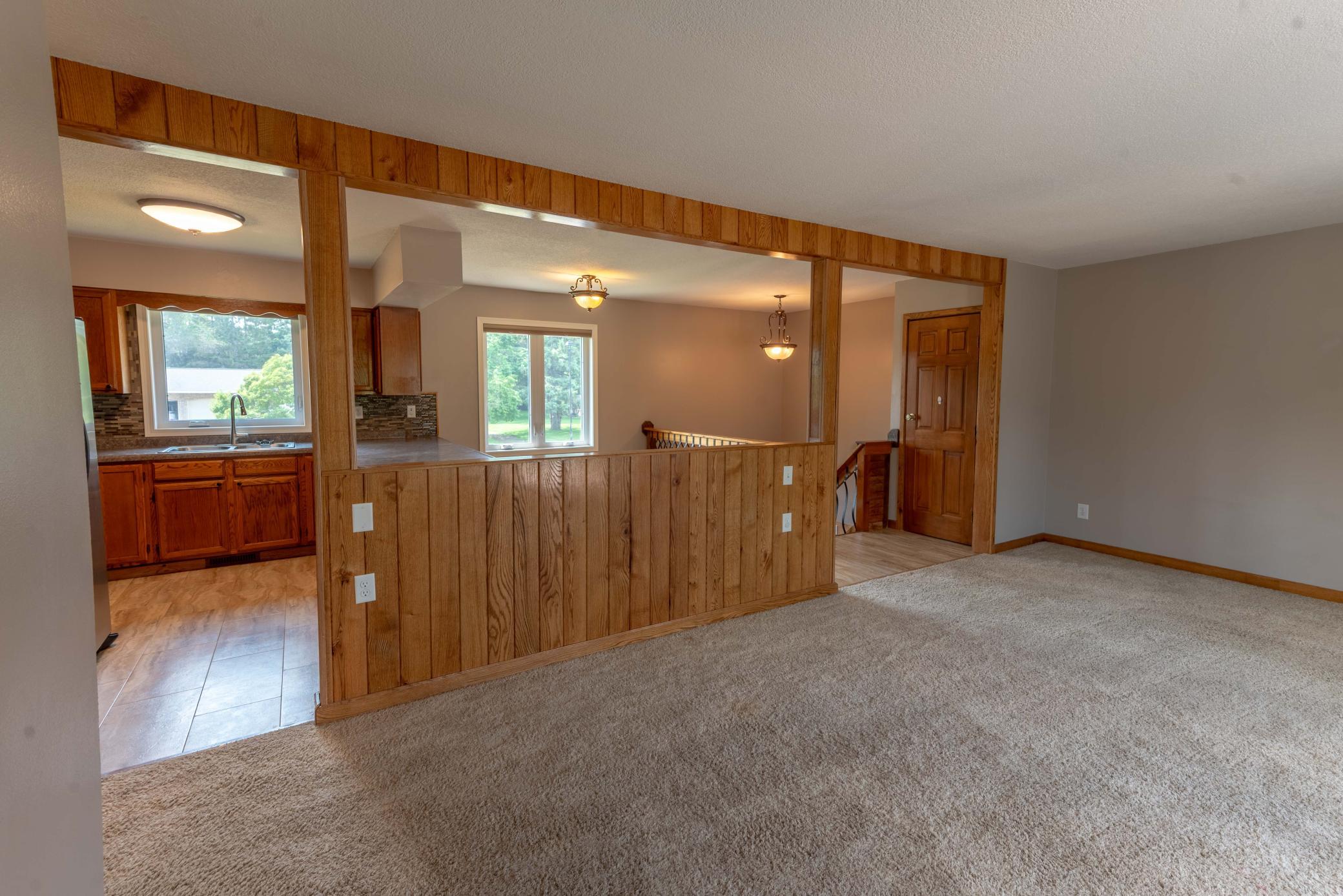 512 Pinetree Drive Property Photo 16