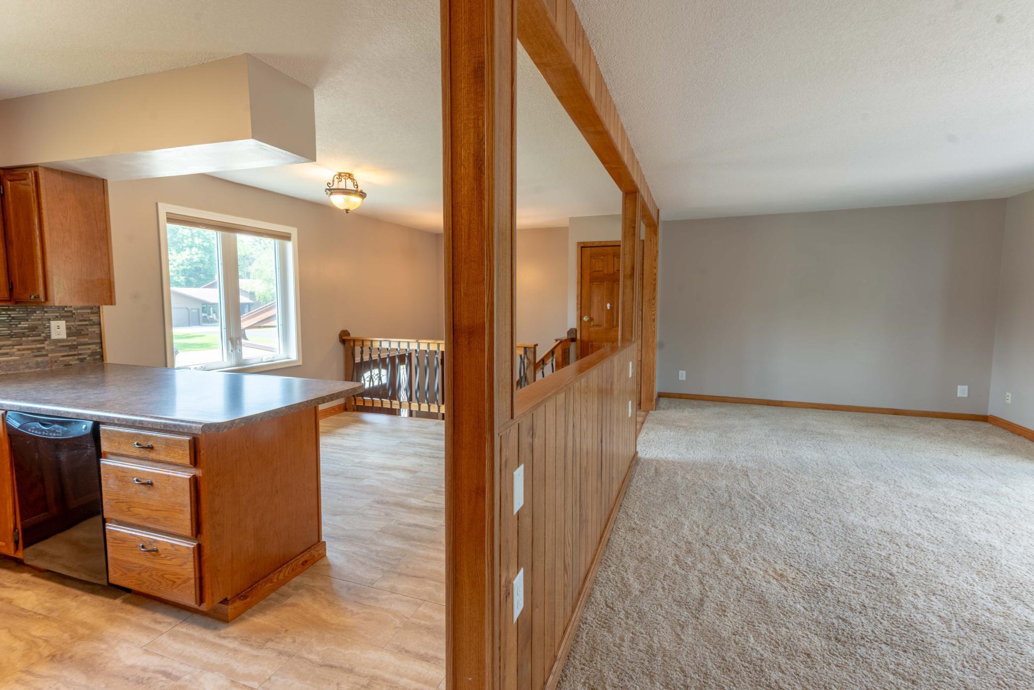 512 Pinetree Drive Property Photo 17