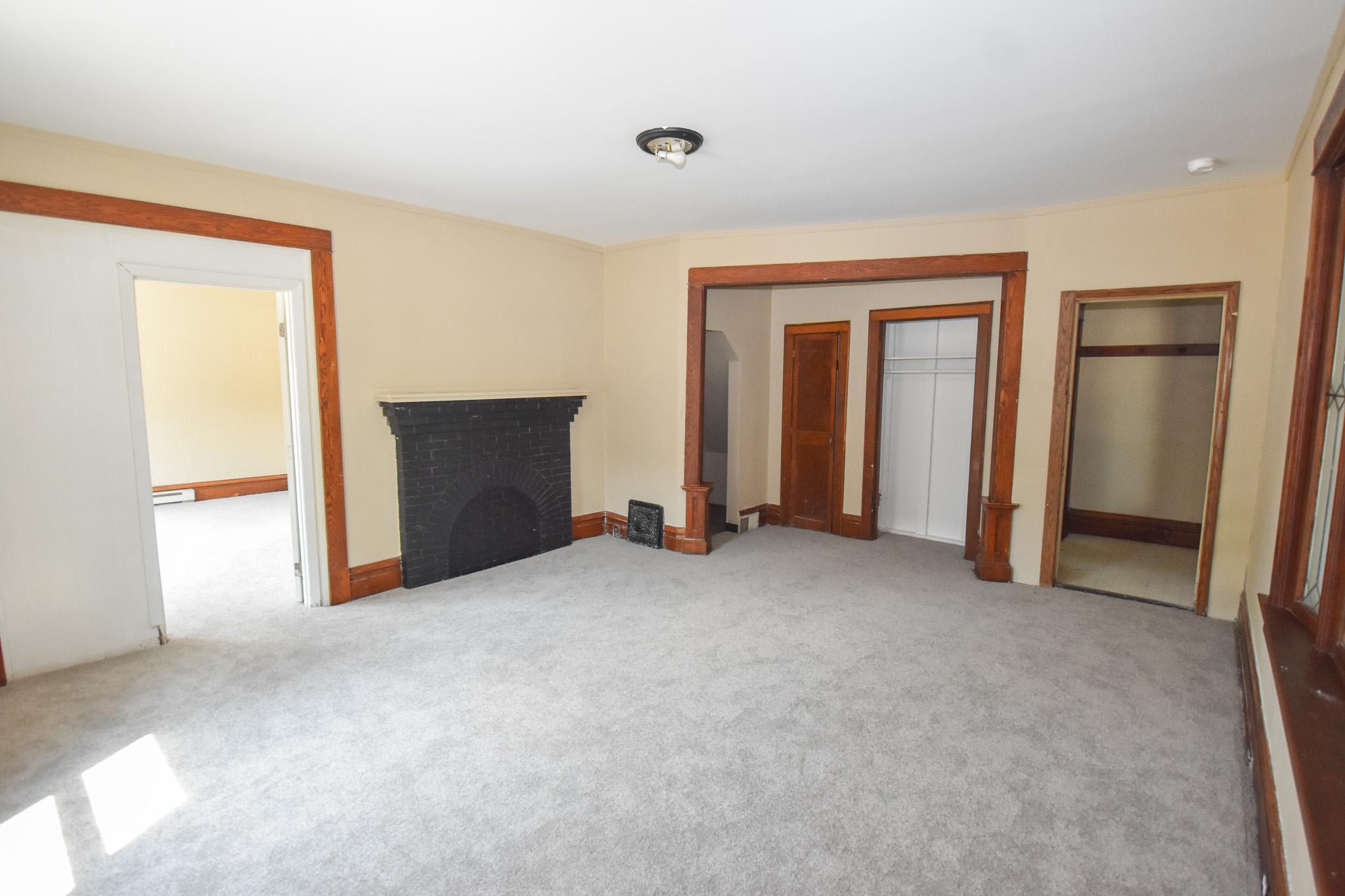 1114 University Drive N Property Photo 5