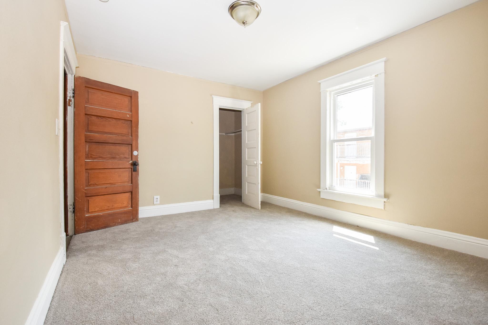 1114 University Drive N Property Photo 18