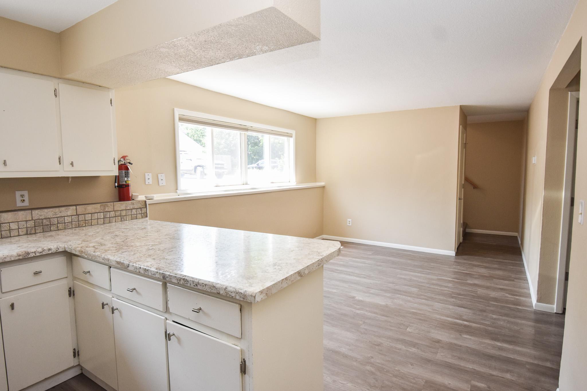 1114 University Drive N Property Photo 33