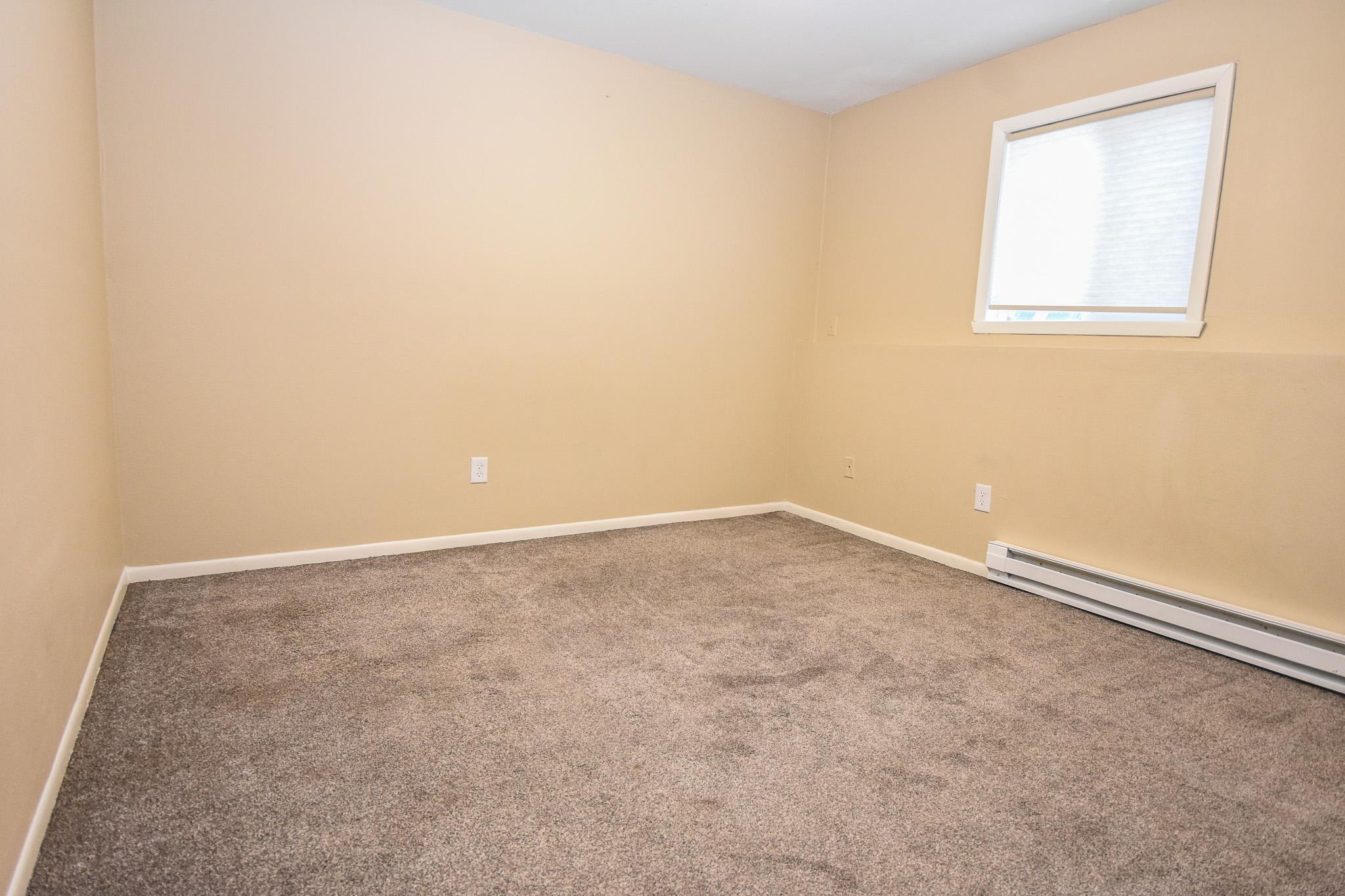 1114 University Drive N Property Photo 37