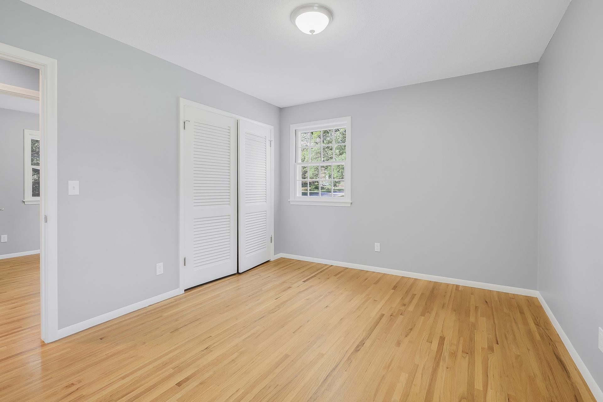 8016 35th Avenue N Property Photo 27