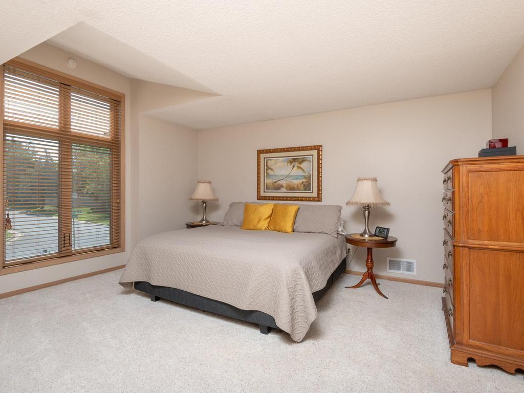 8401 Passfield Turn Property Photo 18