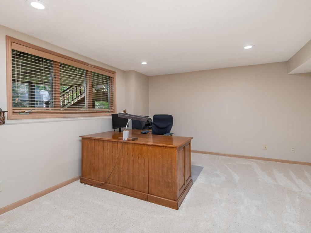 8401 Passfield Turn Property Photo 28
