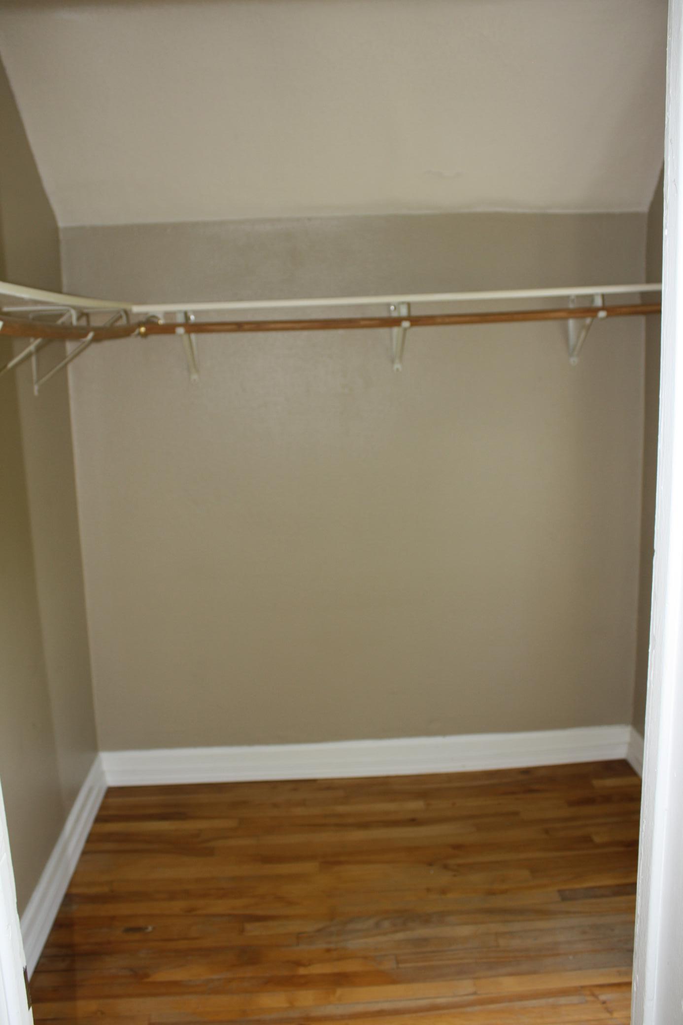833 3rd Street E Property Photo 17