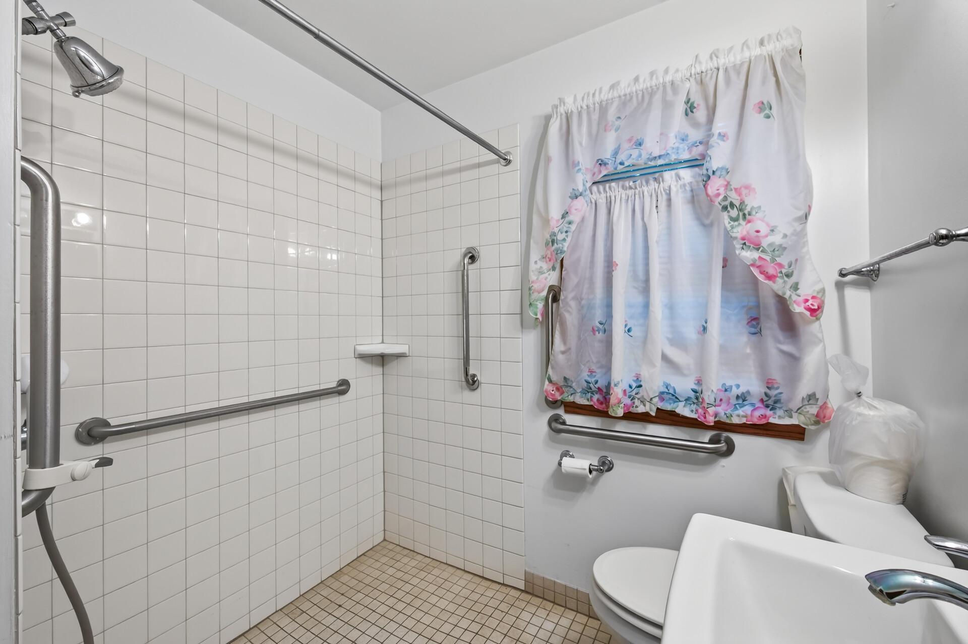 2551 Rainbow Lane Property Photo 21