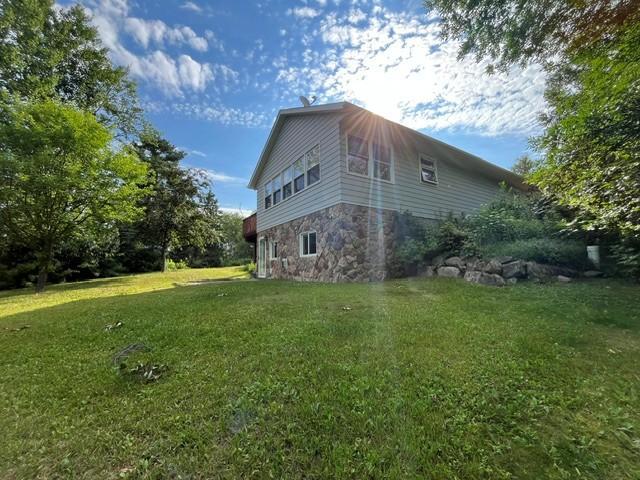 5758 Puncher Point Road Property Photo 4
