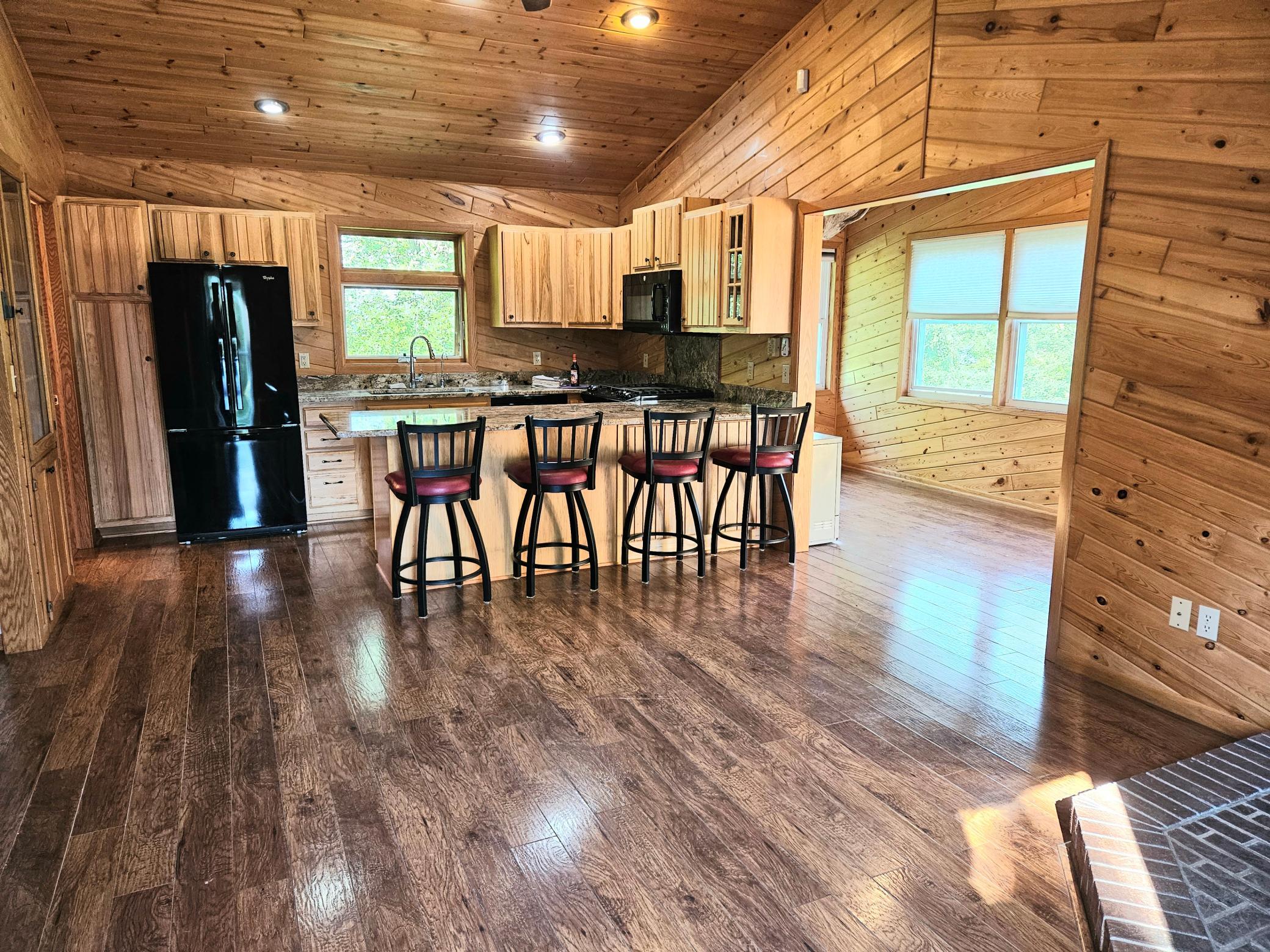 5758 Puncher Point Road Property Photo 9