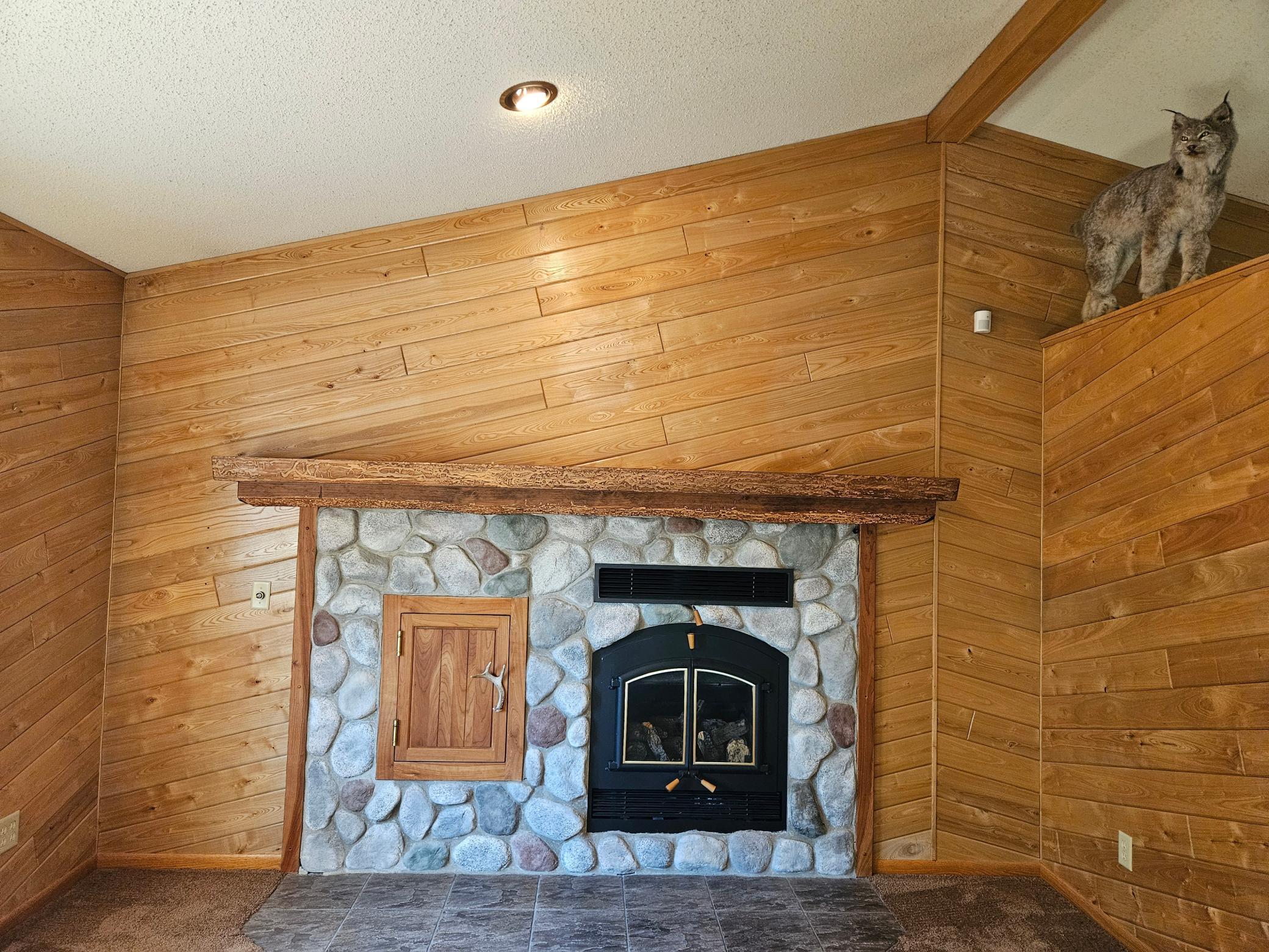 5758 Puncher Point Road Property Photo 15