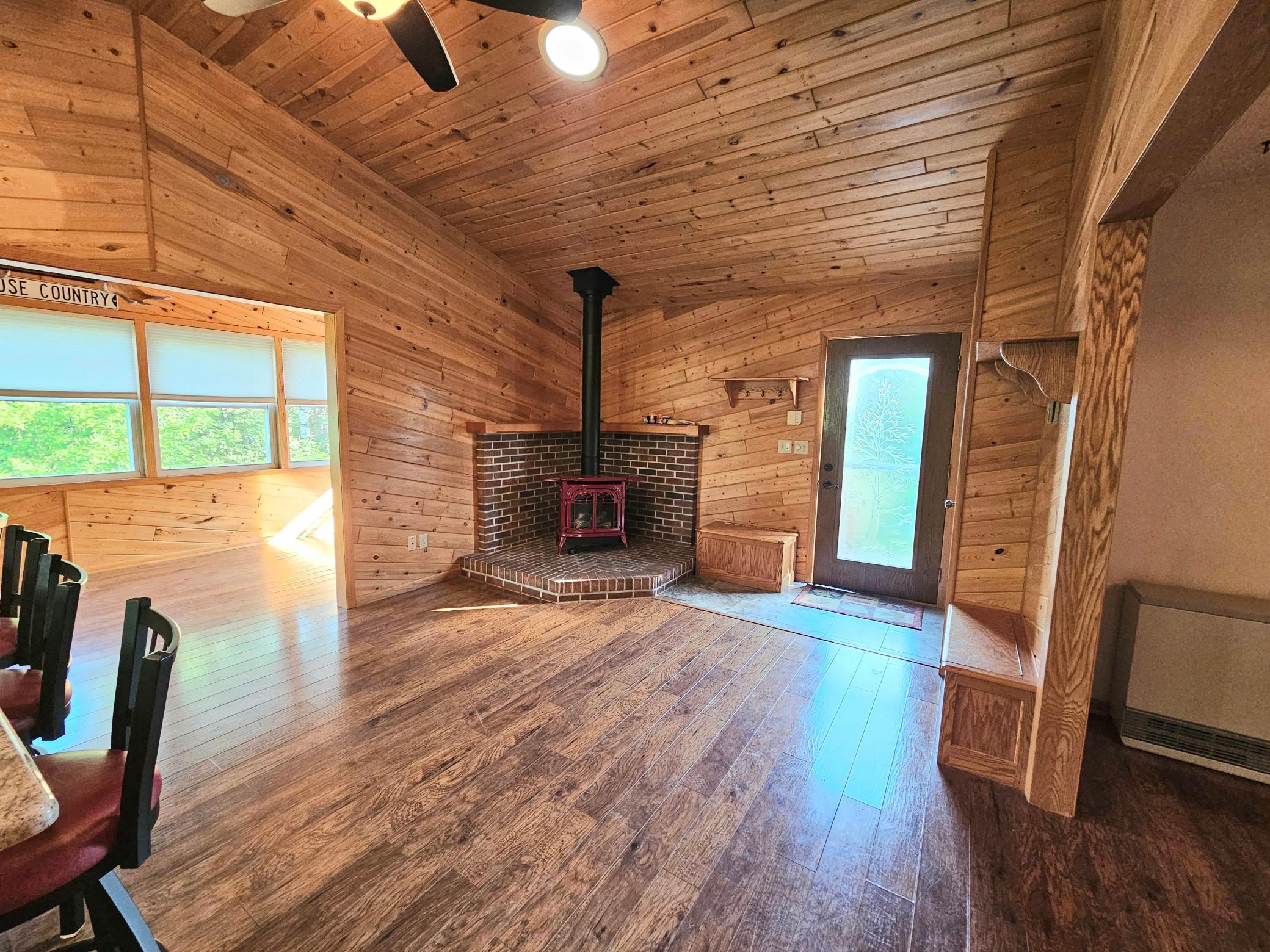 5758 Puncher Point Road Property Photo 17