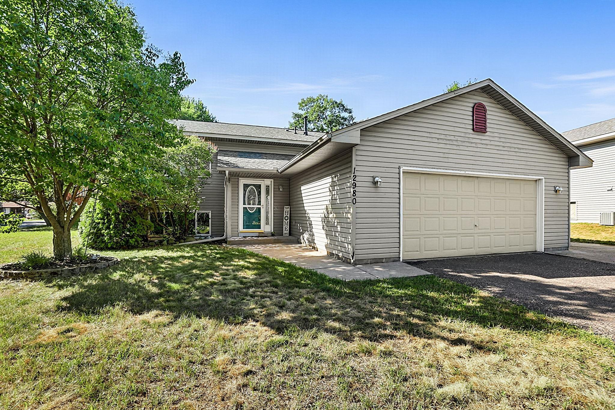 12980 9th Avenue N Property Photo 1