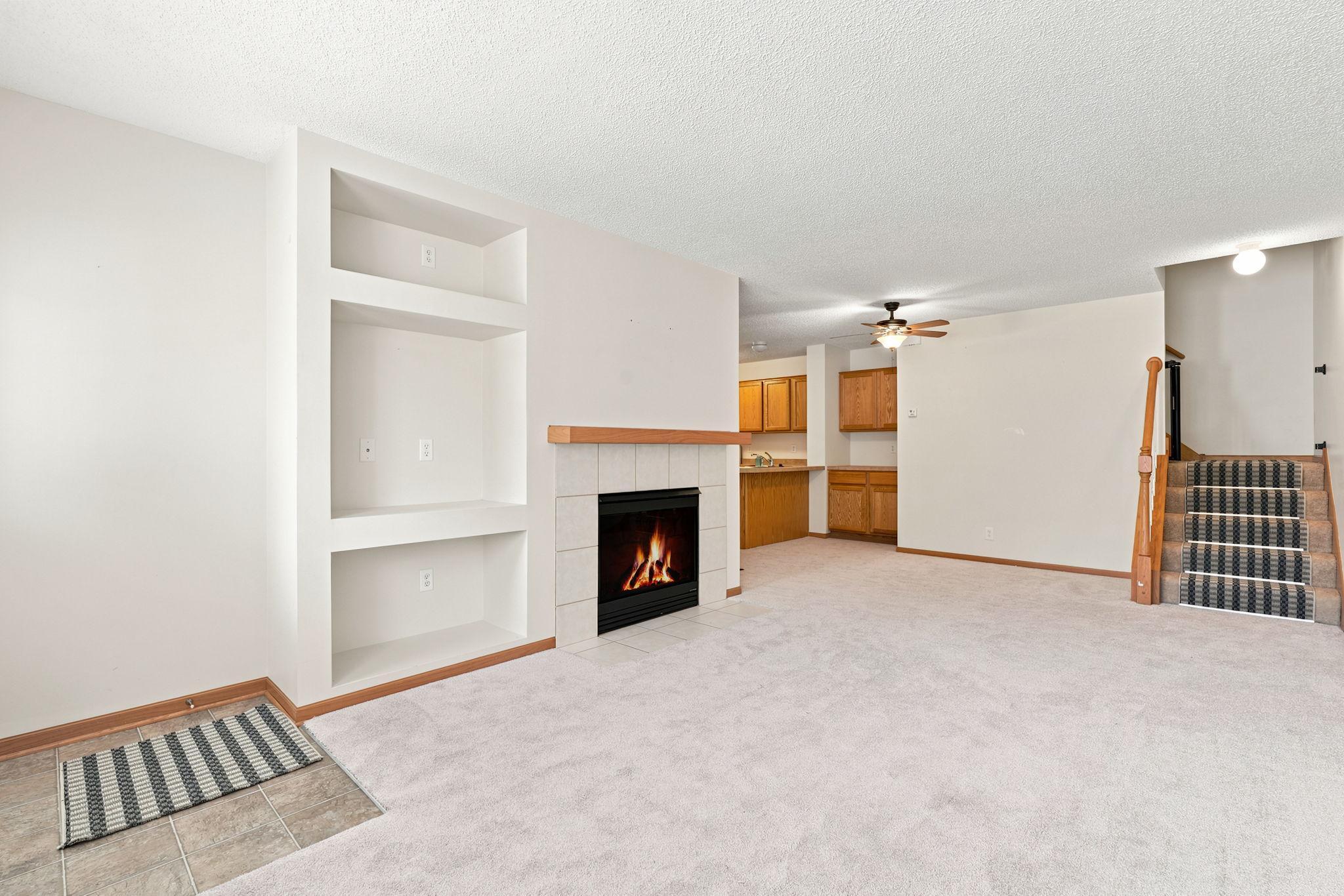 3560 Sterling Heights Drive B Property Photo 1
