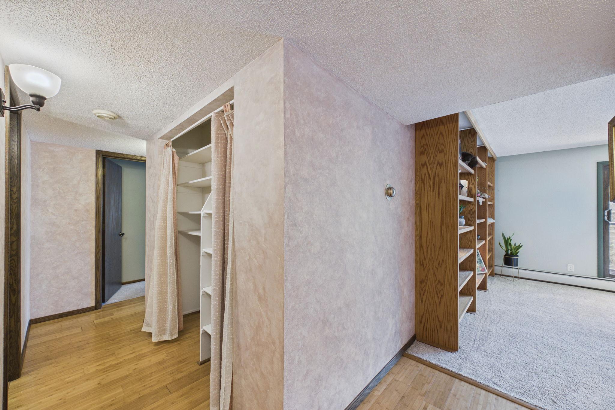 260 Westview Drive 303 Property Photo 15