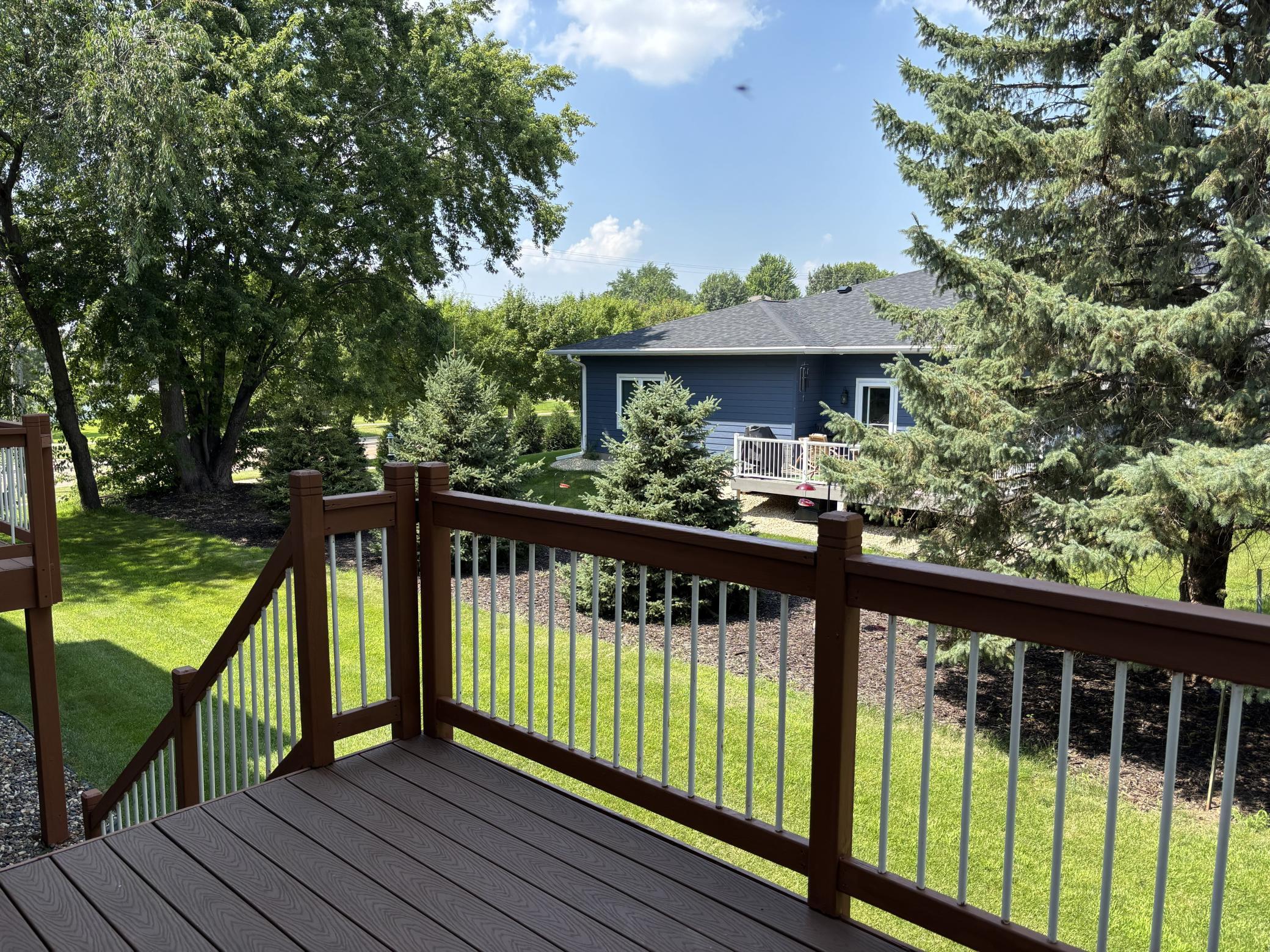 1905 Red Maple Lane Property Photo 4