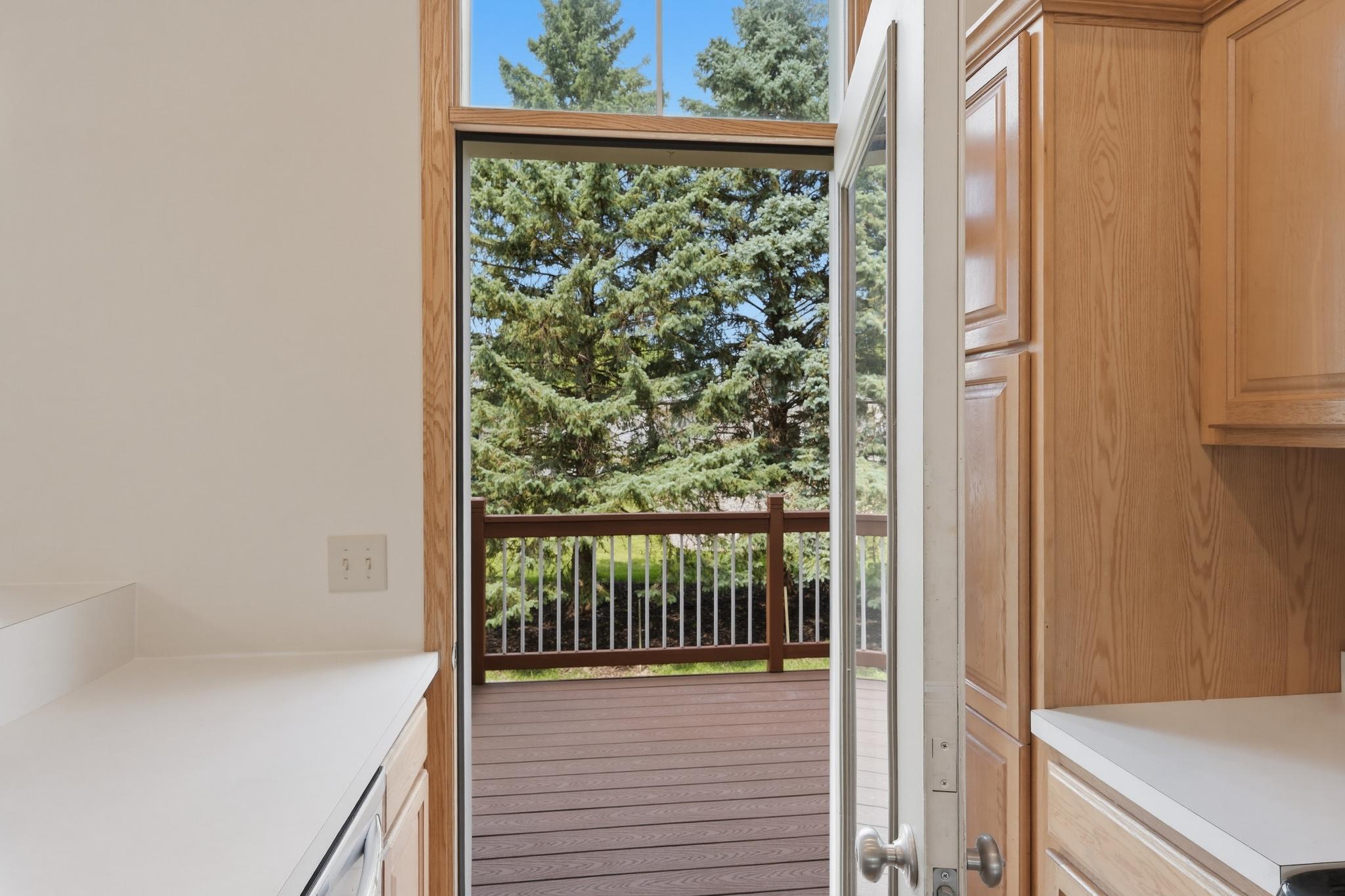 1905 Red Maple Lane Property Photo 11