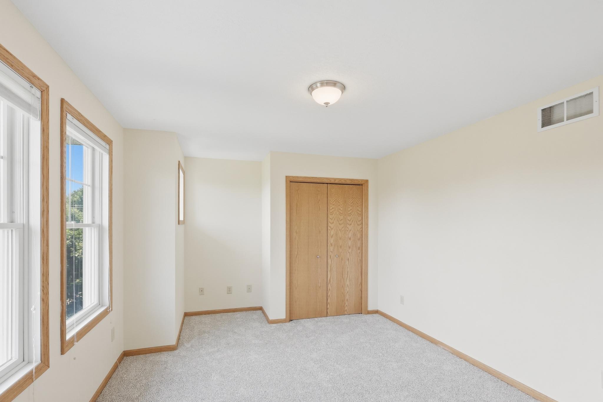 1905 Red Maple Lane Property Photo 17