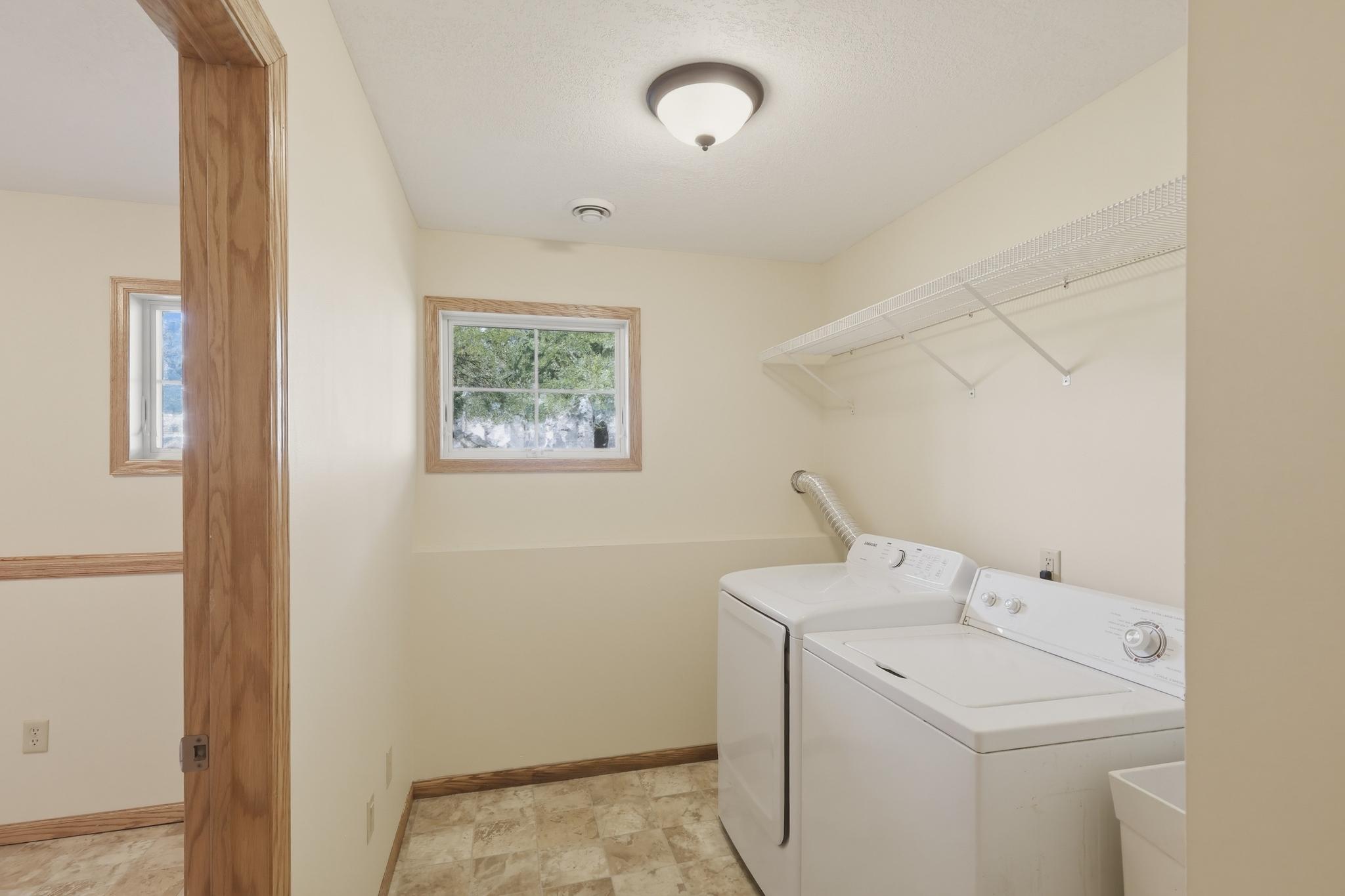 1905 Red Maple Lane Property Photo 23