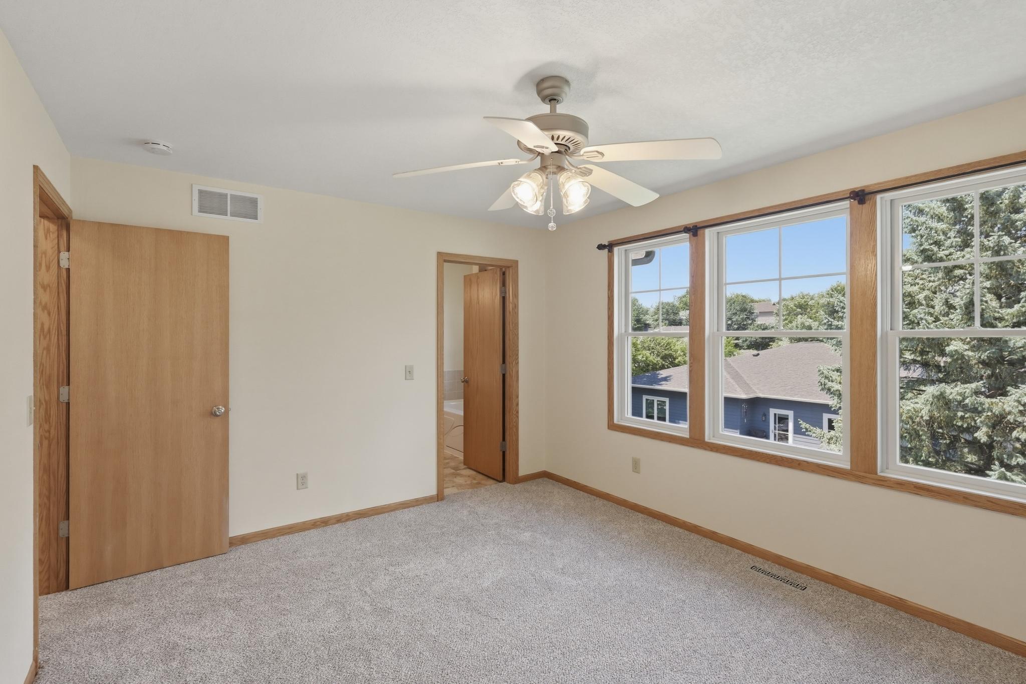 1905 Red Maple Lane Property Photo 28