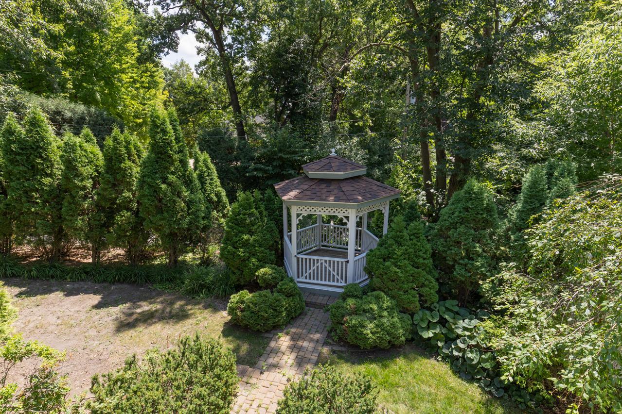 6630 Horseshoe Curve Property Photo 38