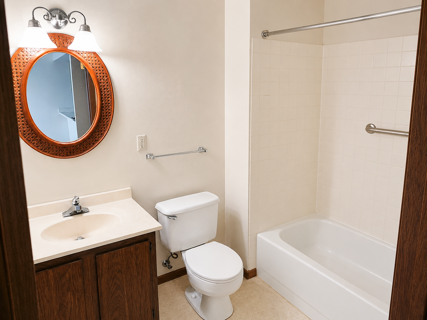 200 Florence Avenue Property Photo 10