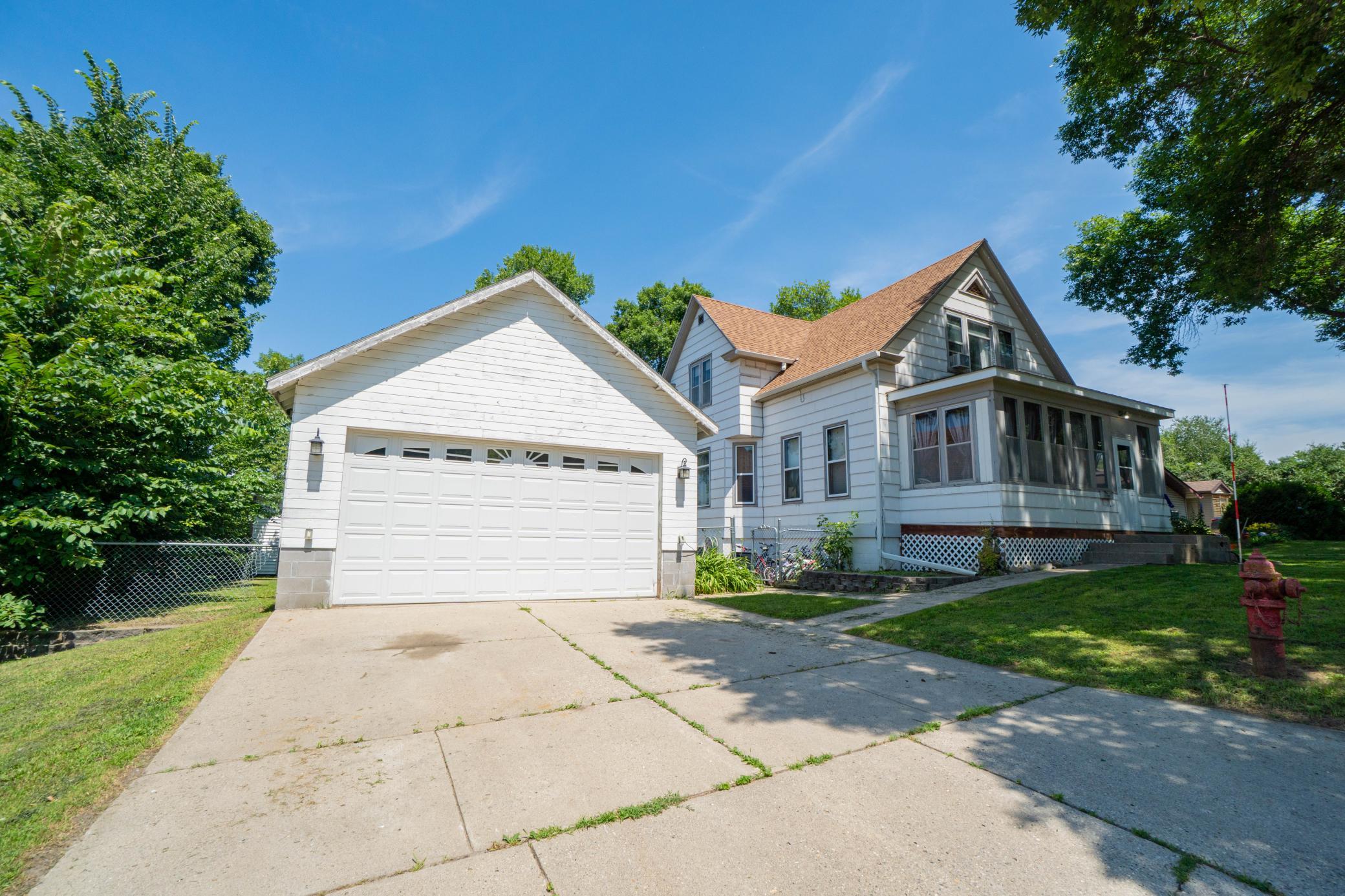 411 E Gustavus Avenue Property Photo 1