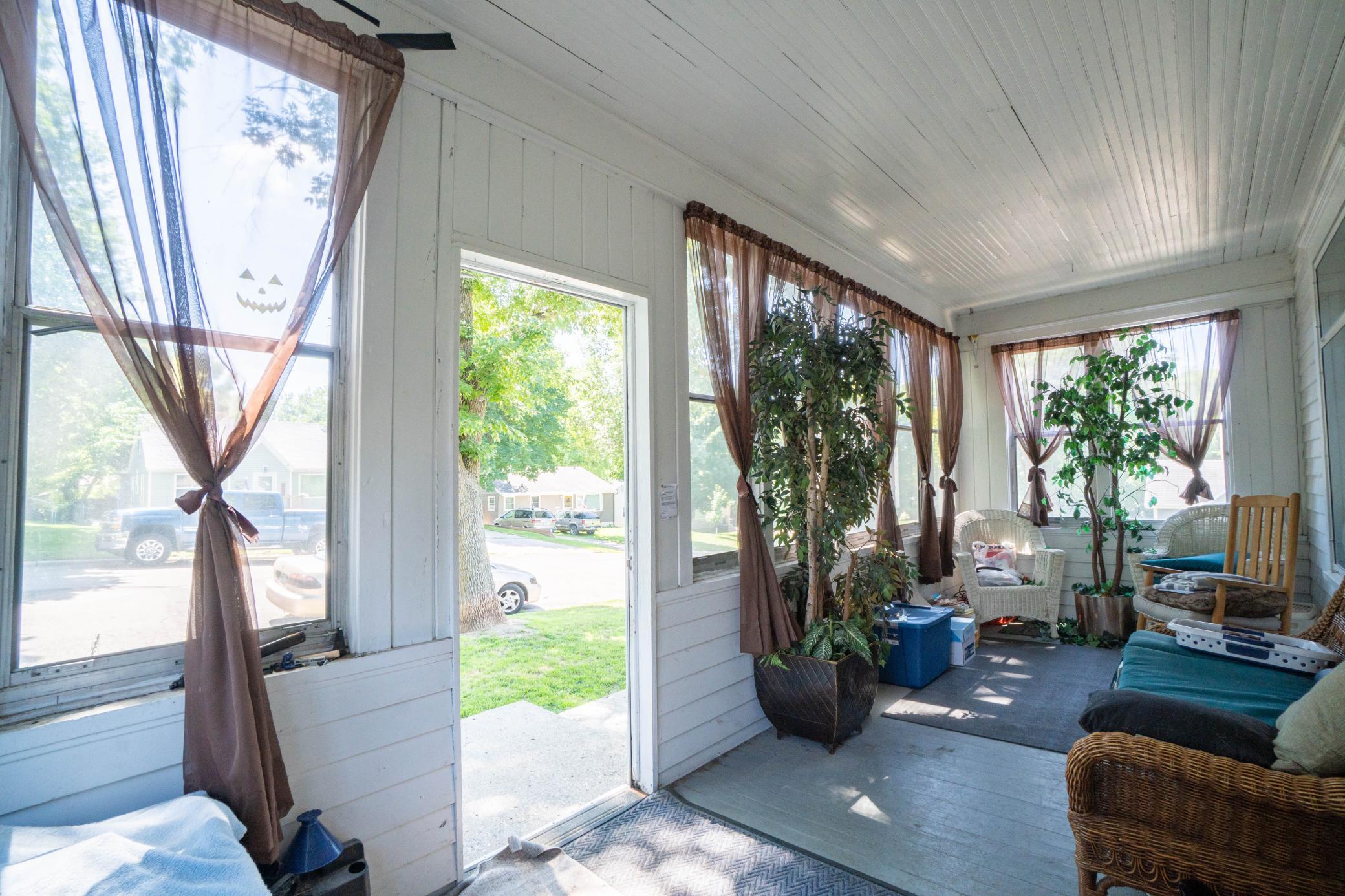411 E Gustavus Avenue Property Photo 6