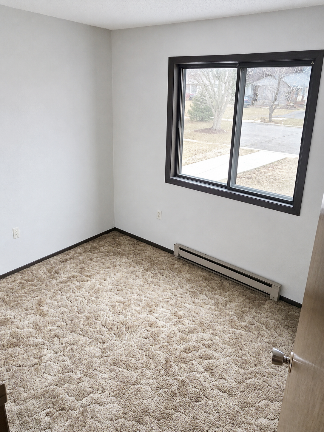 10 12th Avenue Ne Property Photo 5