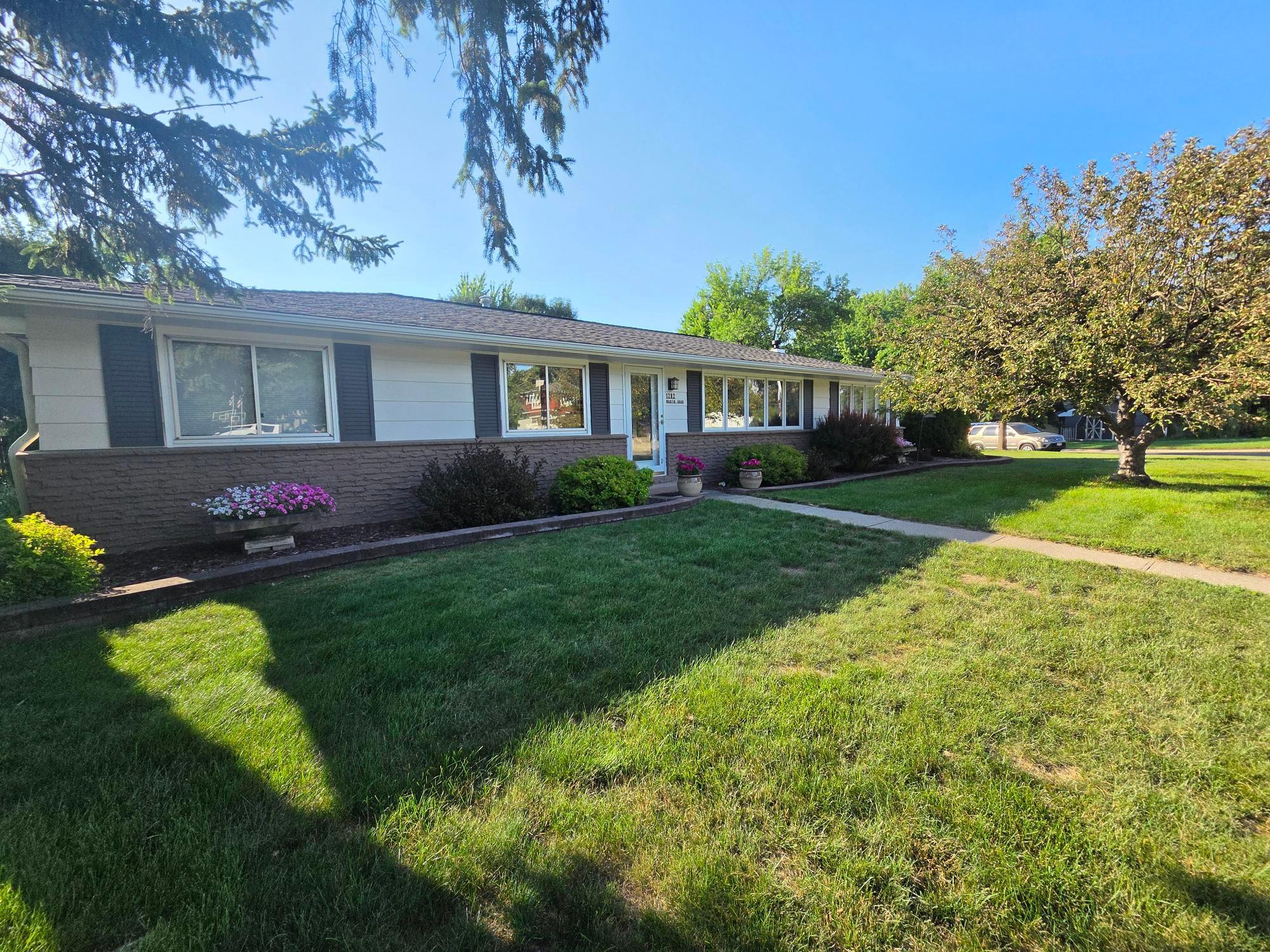 1202 Martin Road Property Photo 3