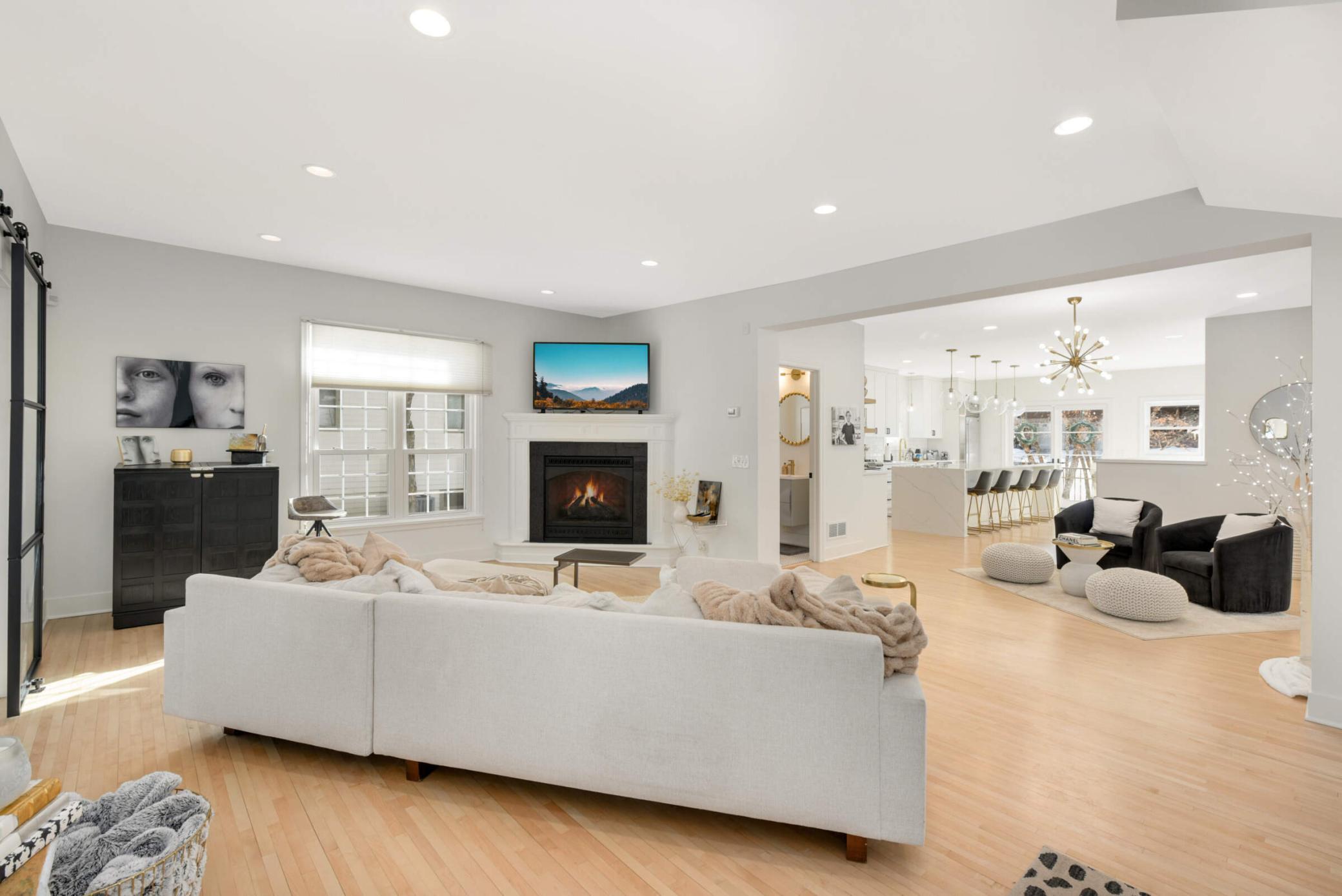 150 1st Street Property Photo 5