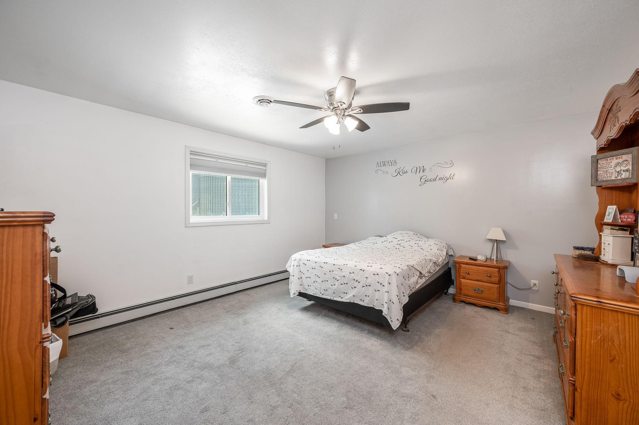 210 S 6th Street Property Photo 16