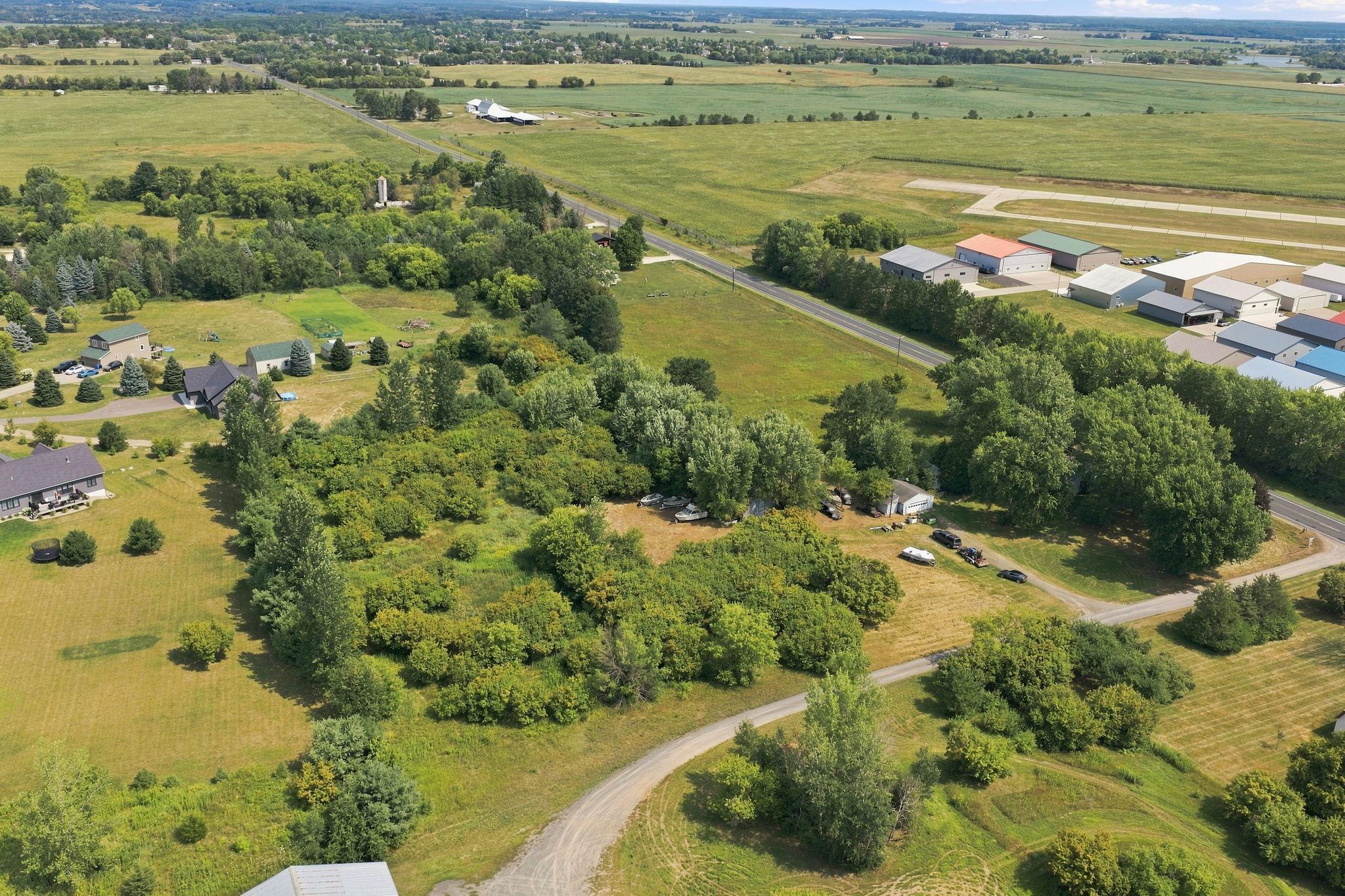 2010 County Road Cc Property Photo 8