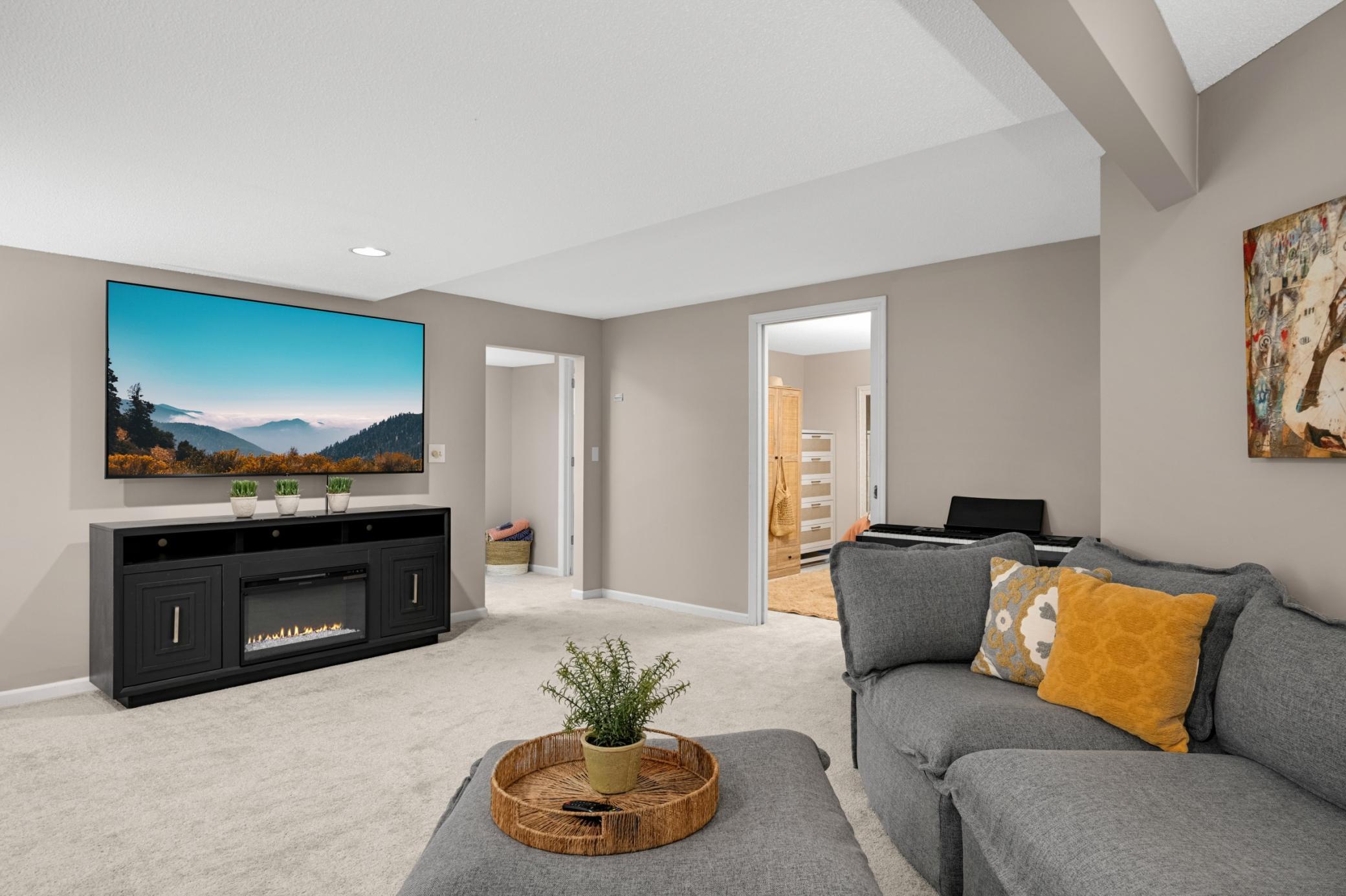 15720 17th Place N Property Photo 10