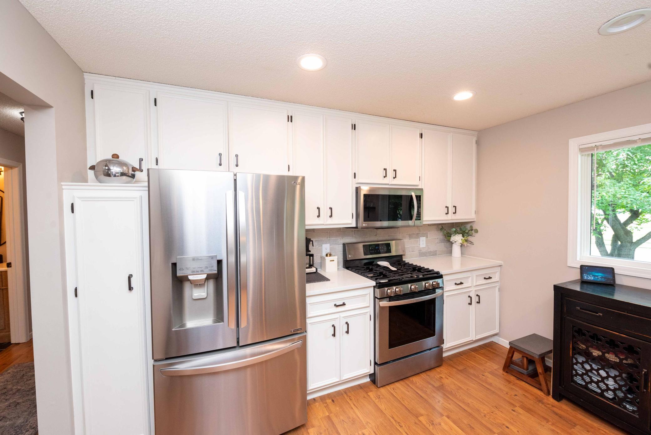 14348 Embassy Way Property Photo 11