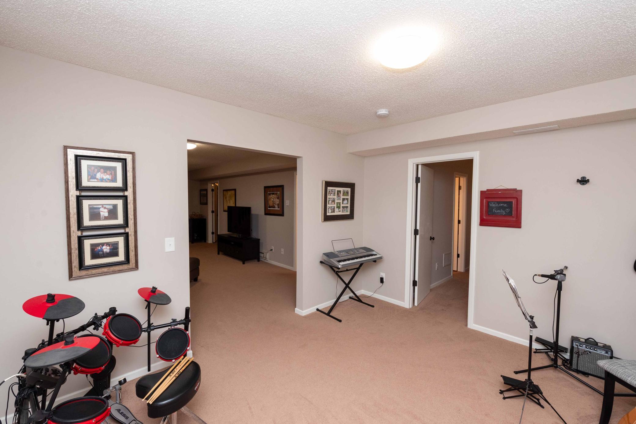 14348 Embassy Way Property Photo 25