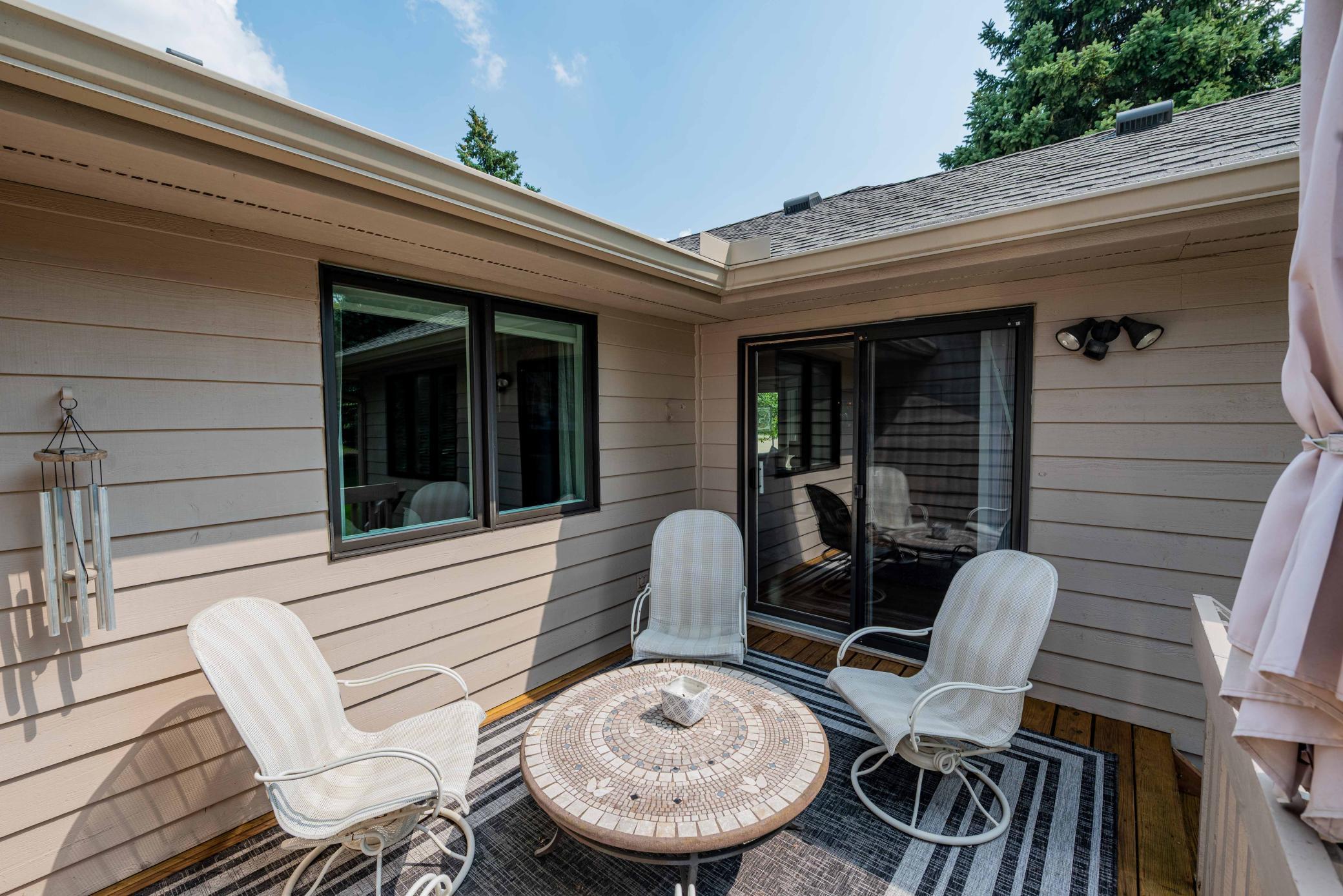14348 Embassy Way Property Photo 35