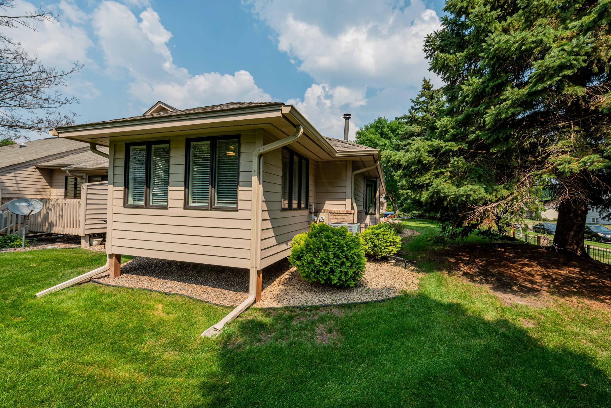 14348 Embassy Way Property Photo 36