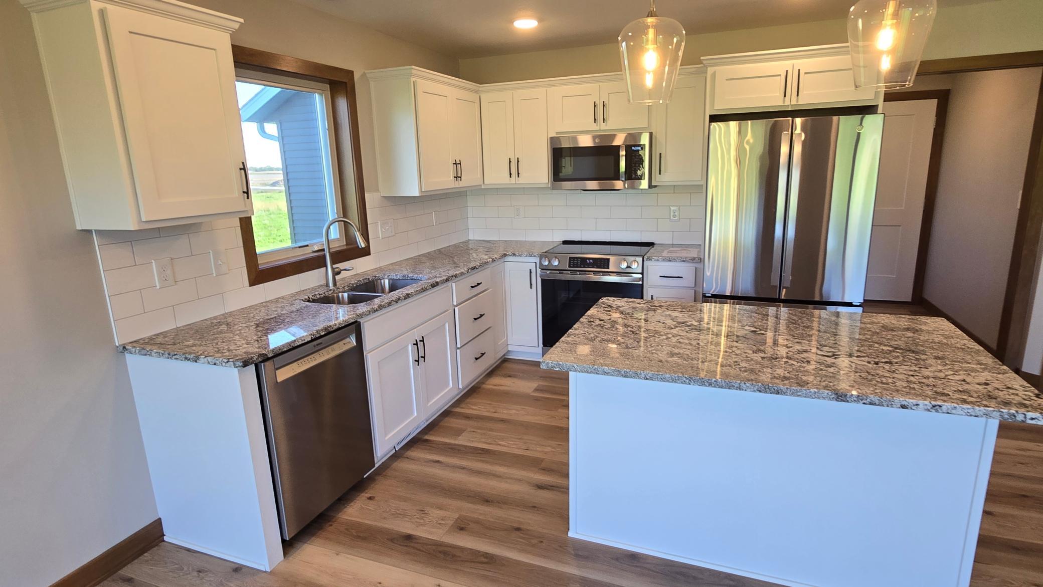 1801 12th Avenue Ne Property Photo 10