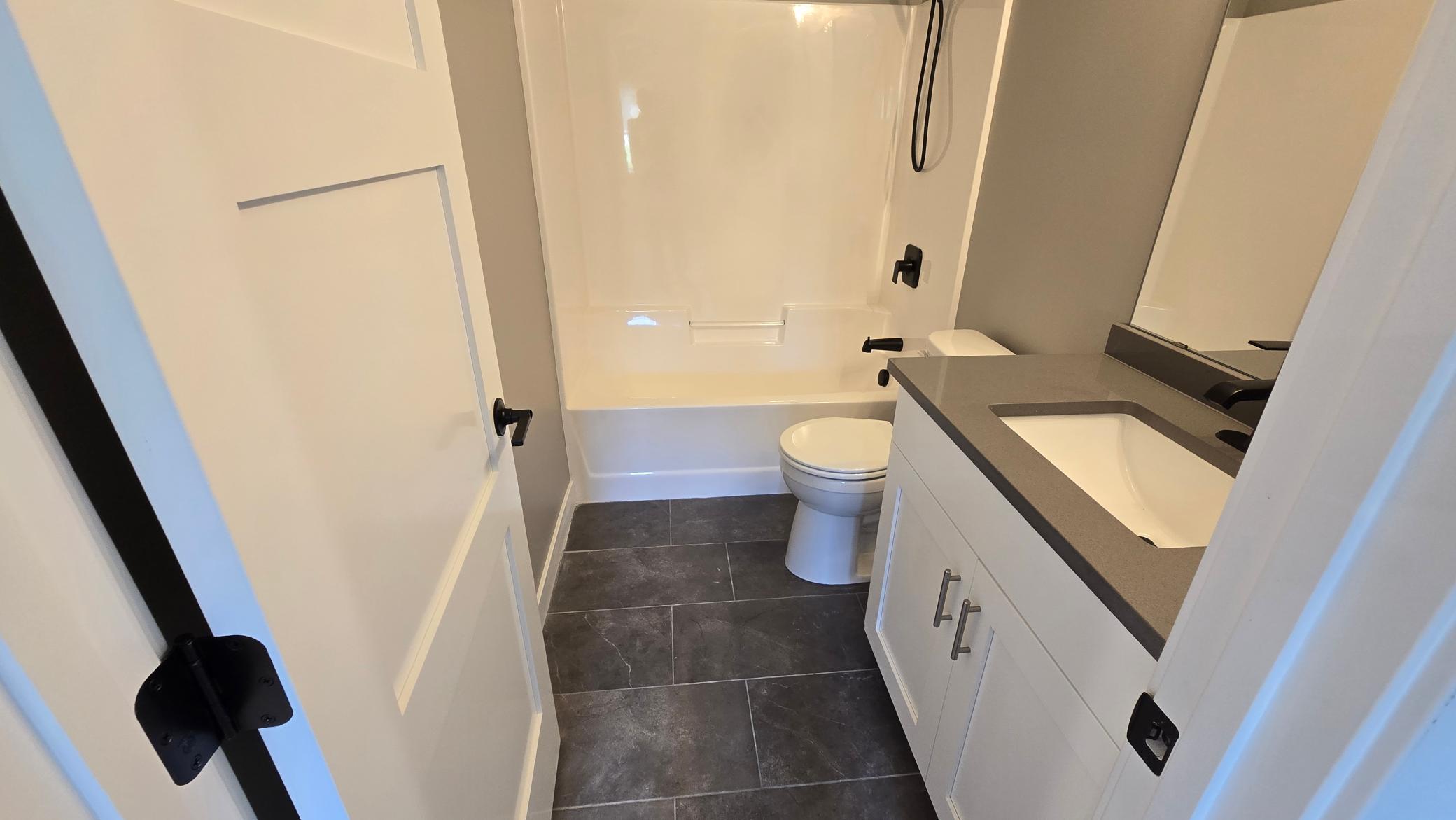 1801 12th Avenue Ne Property Photo 21