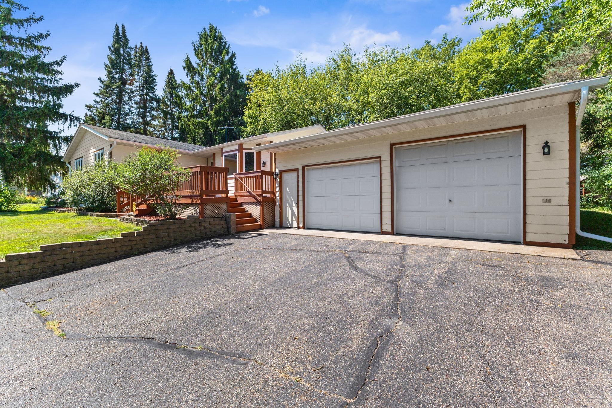 545 Tower Road Property Photo 2