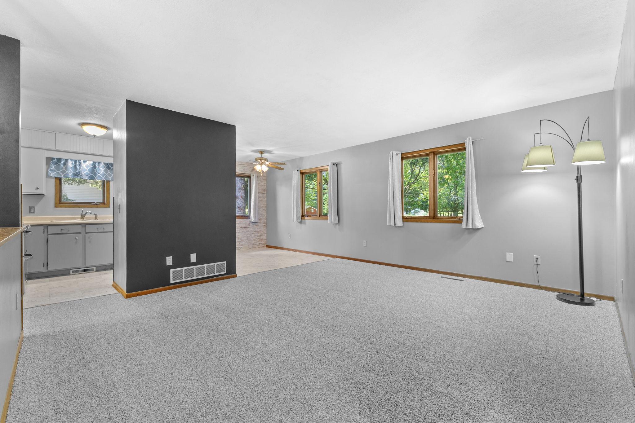545 Tower Road Property Photo 8