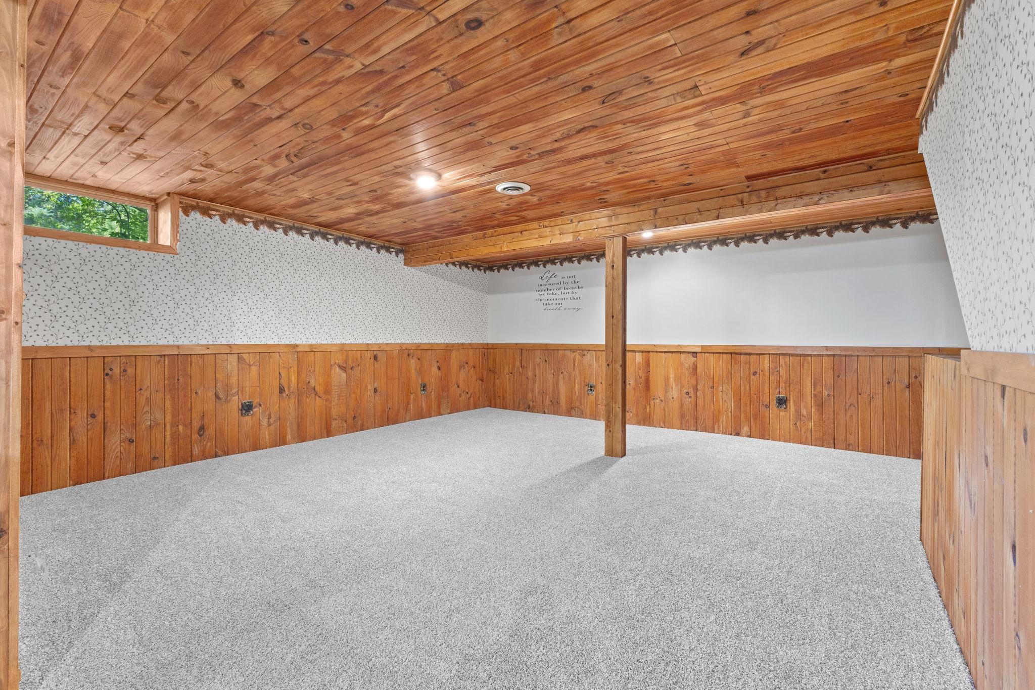 545 Tower Road Property Photo 21