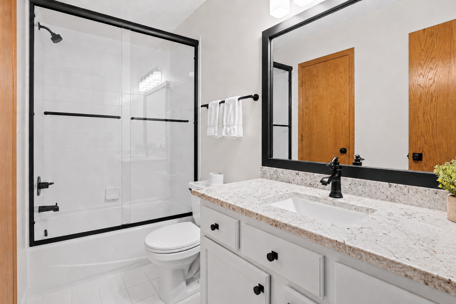 18258 Cascade Drive Property Photo 6