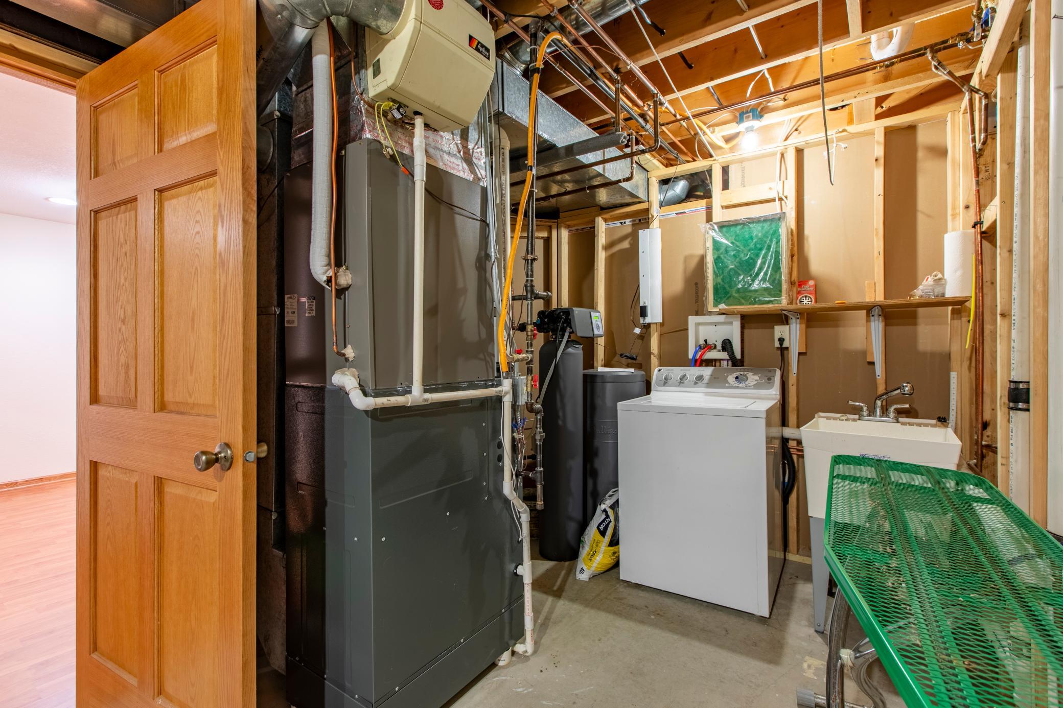 2205 Baihly Court Sw Property Photo 27