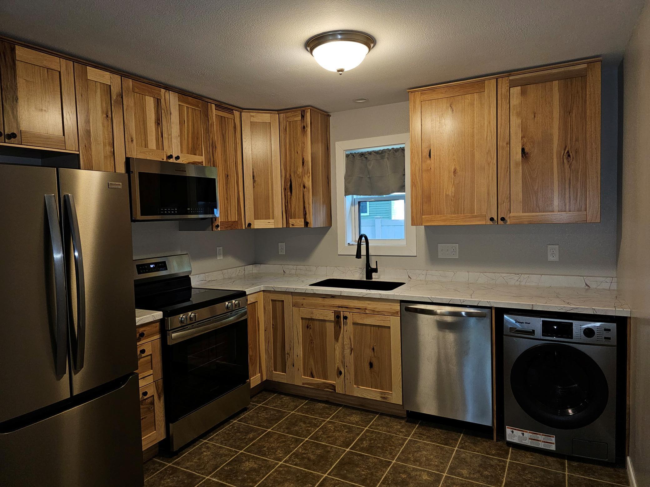 154 3rd Avenue Property Photo 3