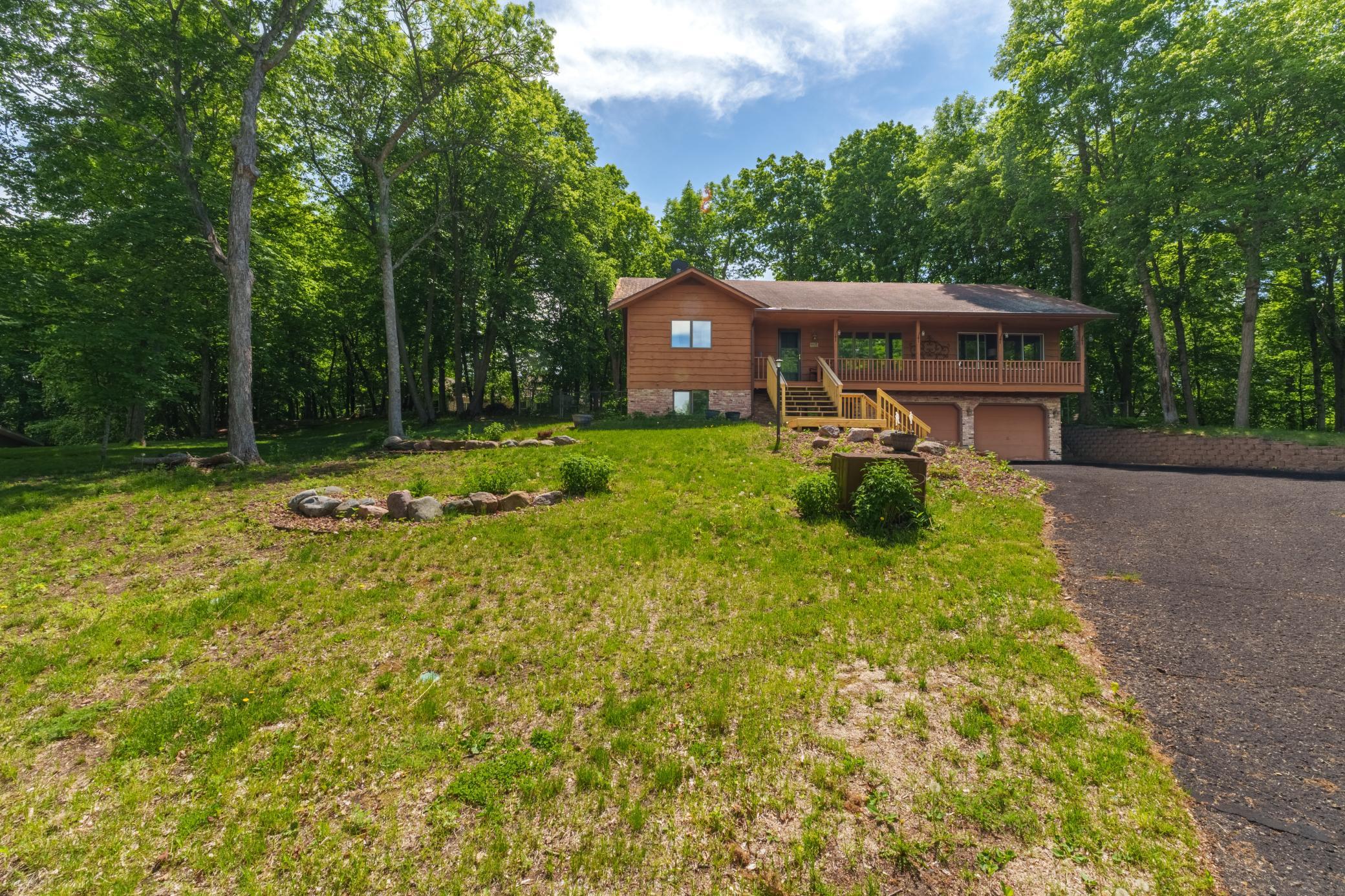 487 Shorewood Drive Property Photo 2