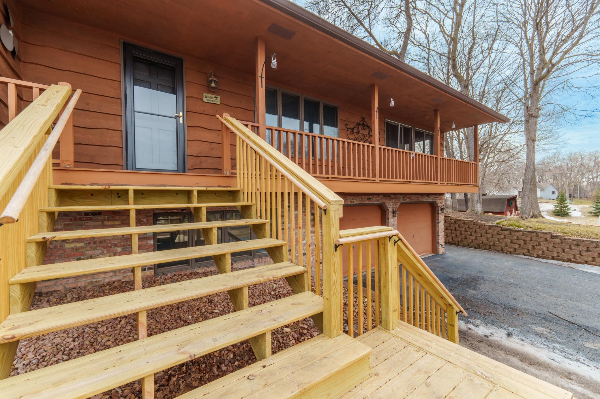 487 Shorewood Drive Property Photo 7