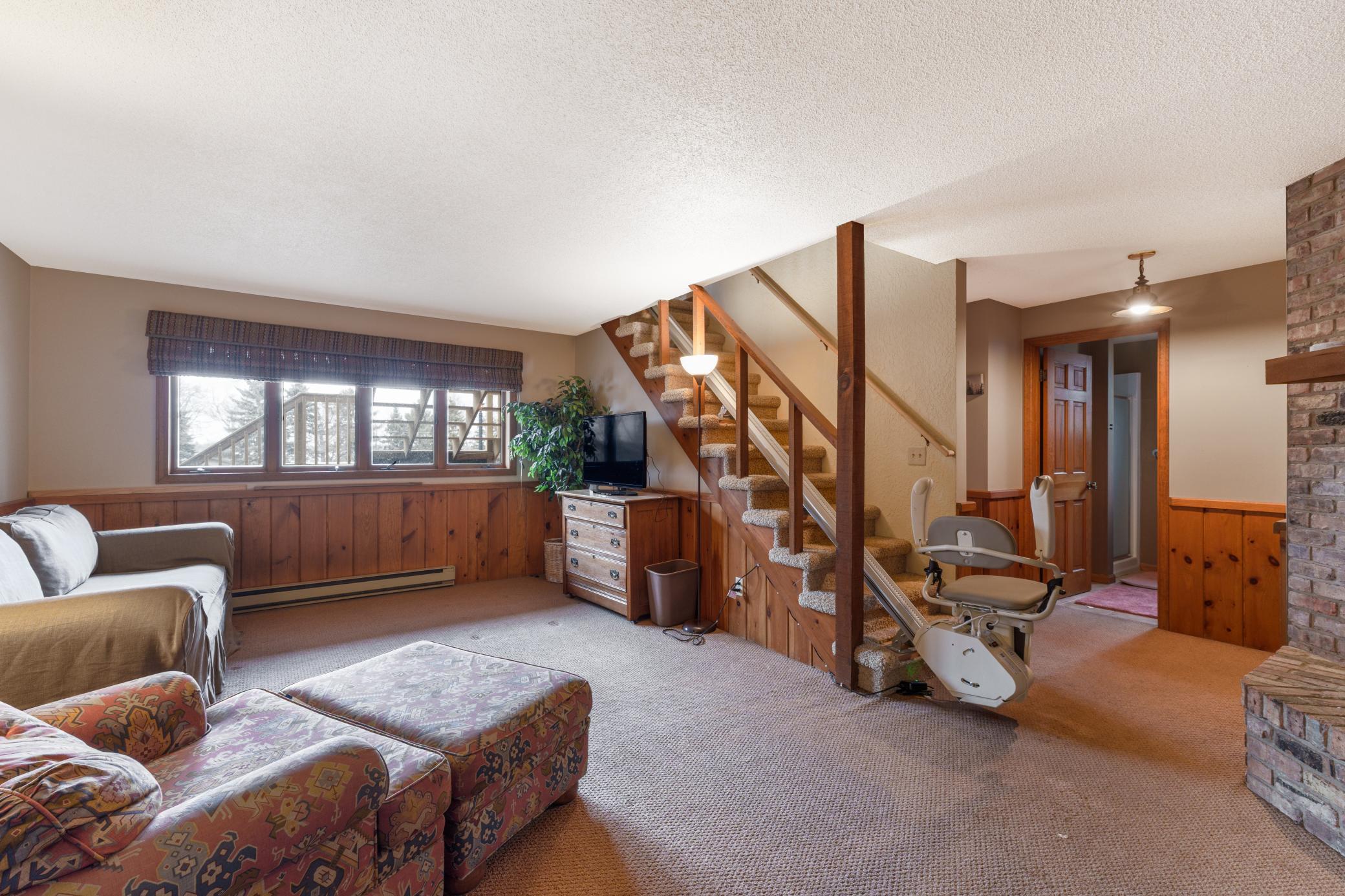 487 Shorewood Drive Property Photo 22